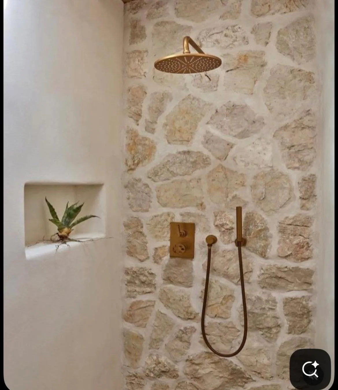 Shower in Elounda Heights (Adults Only)