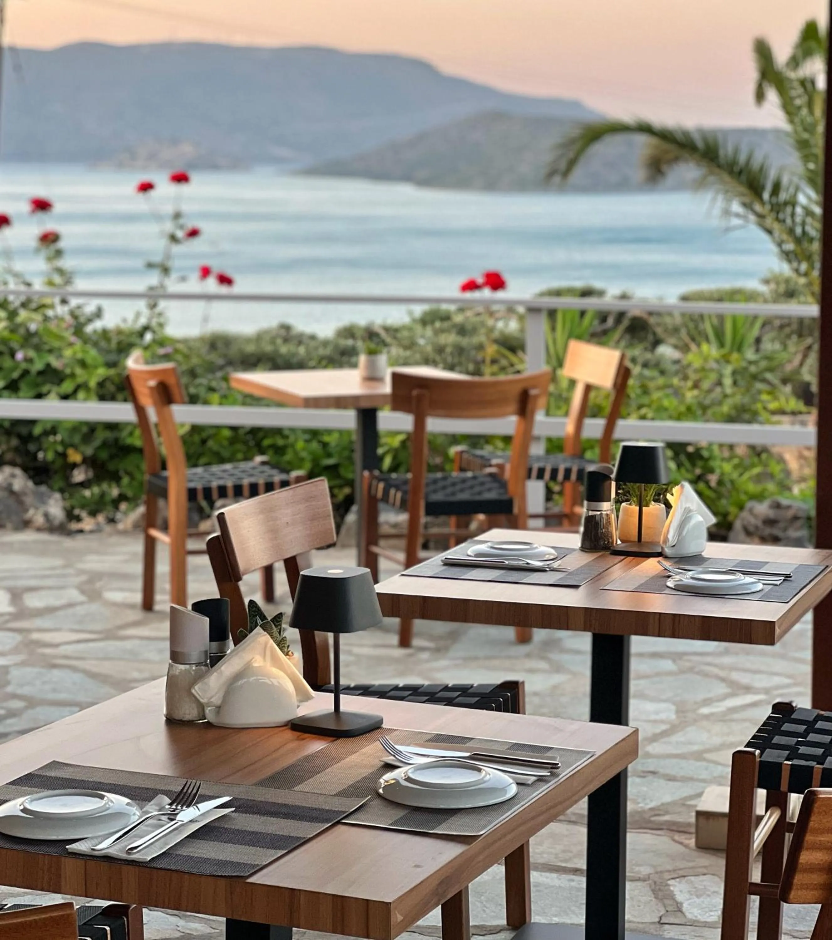 Restaurant/places to eat in Elounda Heights (Adults Only)