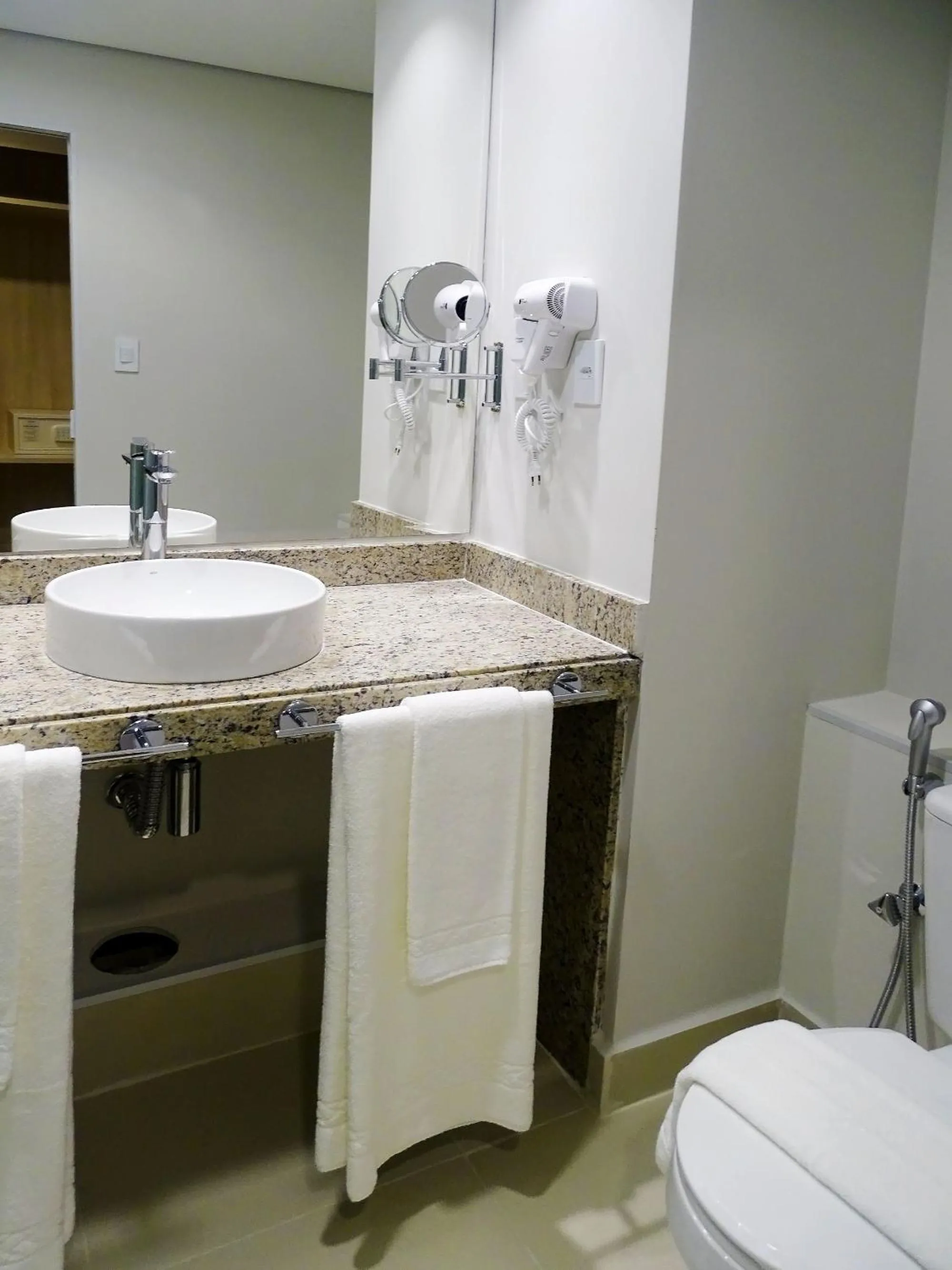 Bathroom in TRYP by Wyndham Manaus Aeroporto