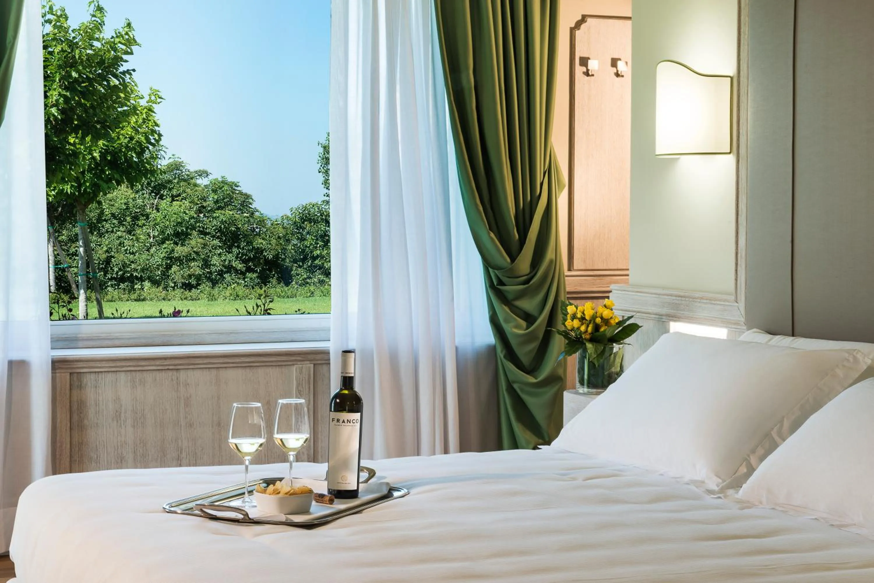 Natural landscape in Officina del Sole