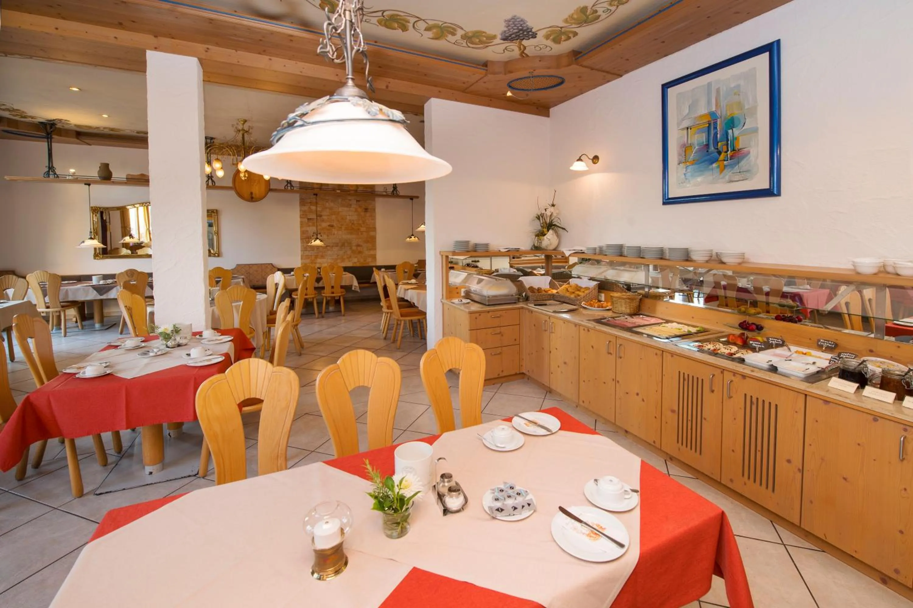 Buffet breakfast in Landhotel Hopp Garni