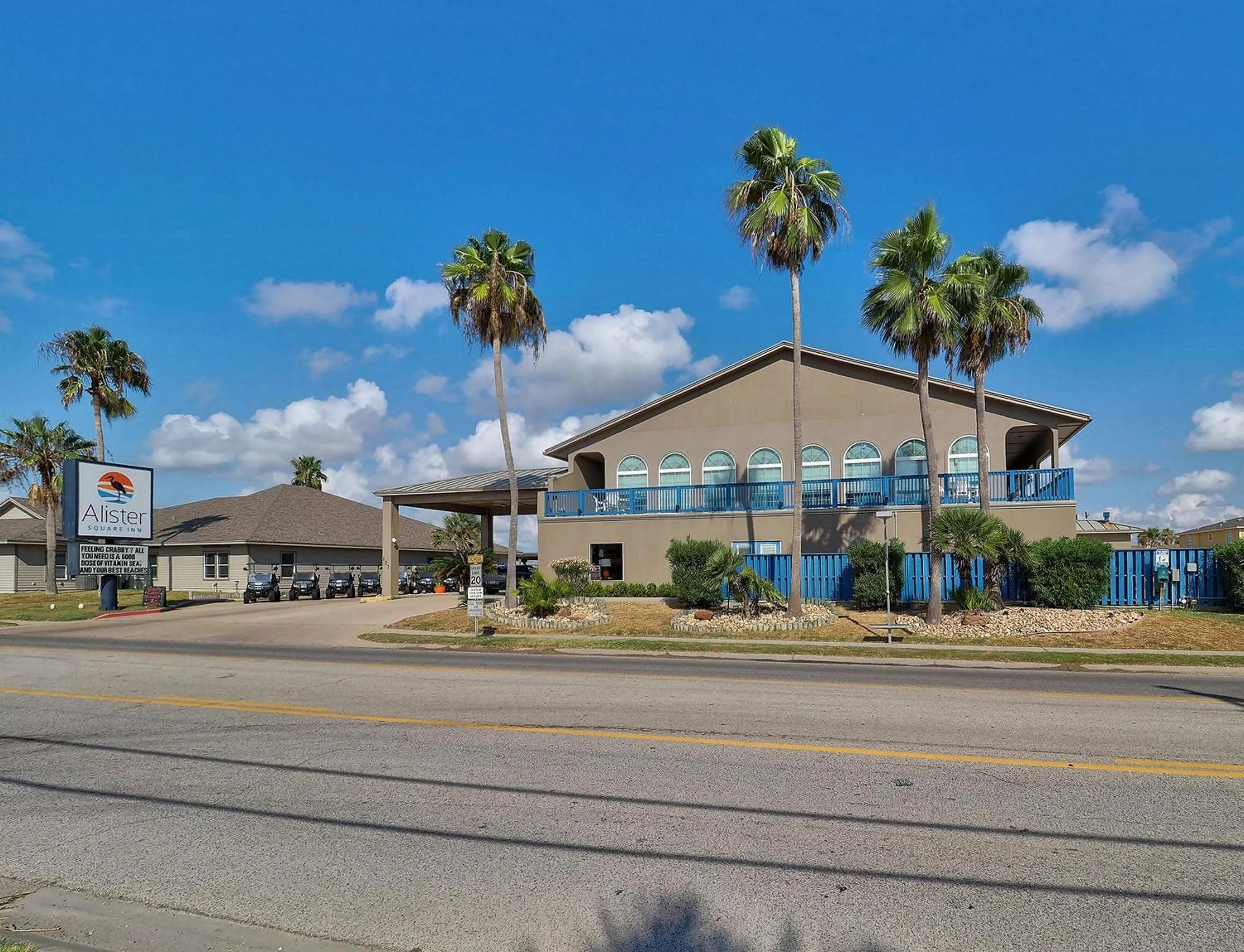 Property building in Alister Square Inn
