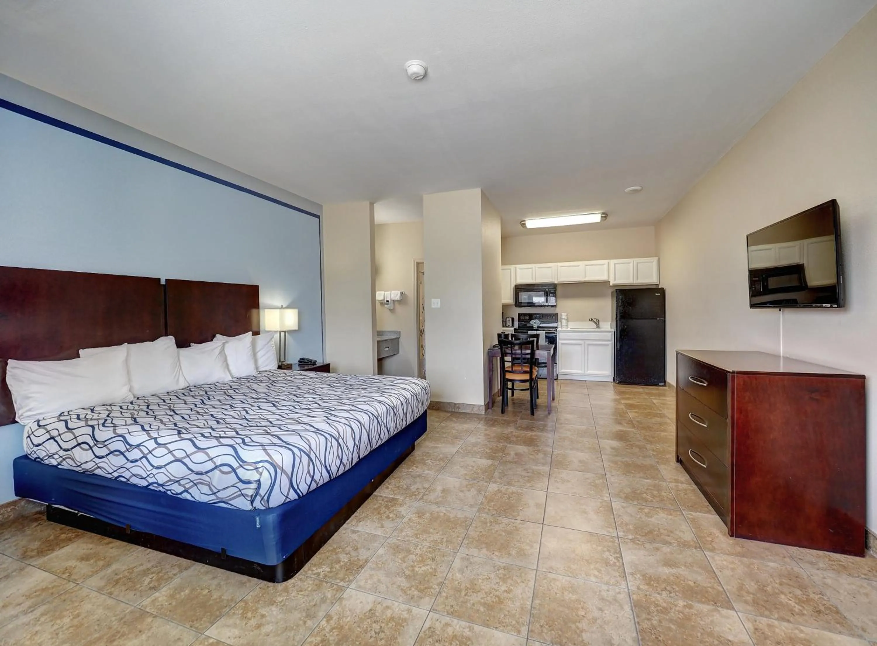 Bed in Alister Square Inn