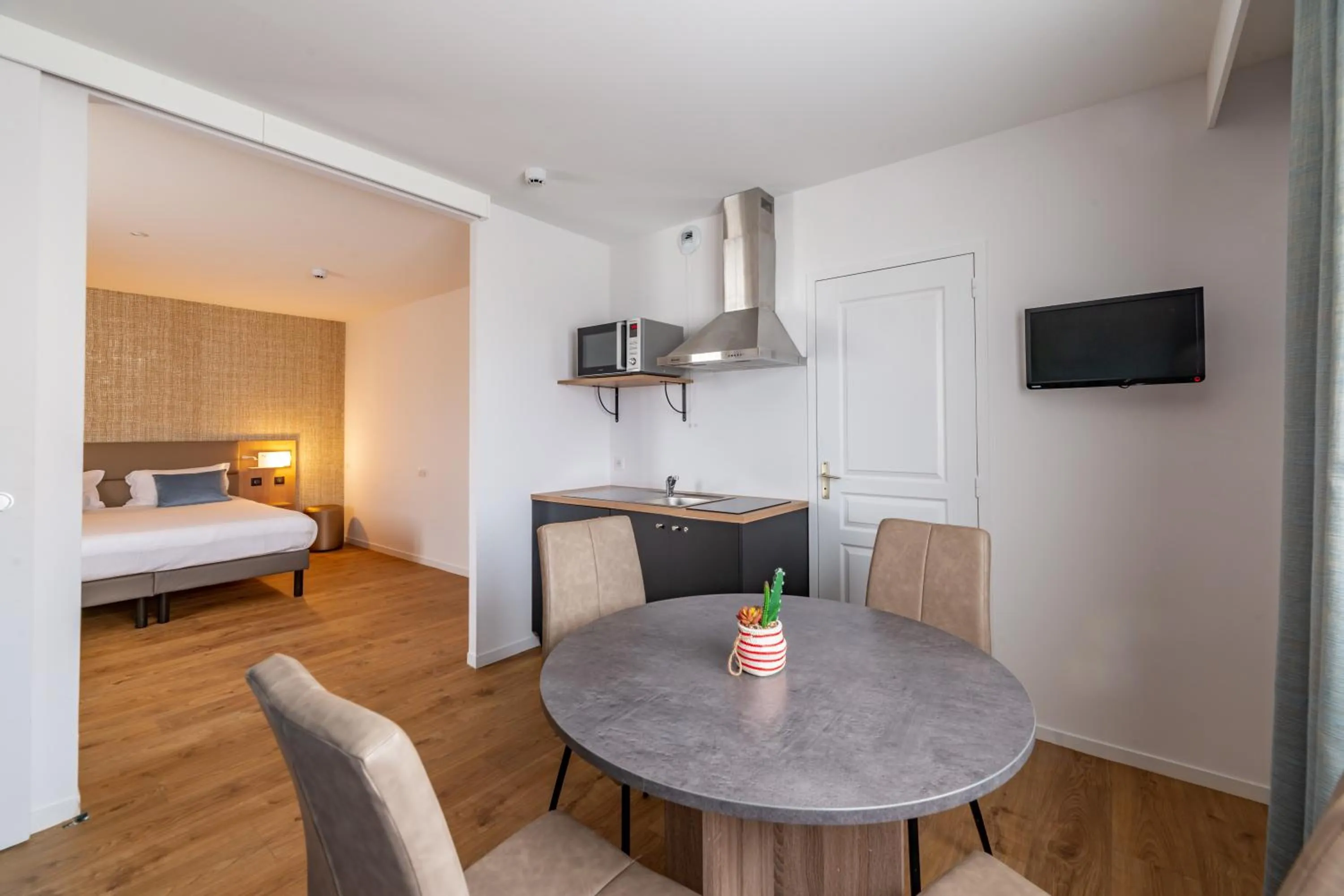 Photo of the whole room, Bed in Brit Hotel Ker Lann Aeroport - Parc Expo