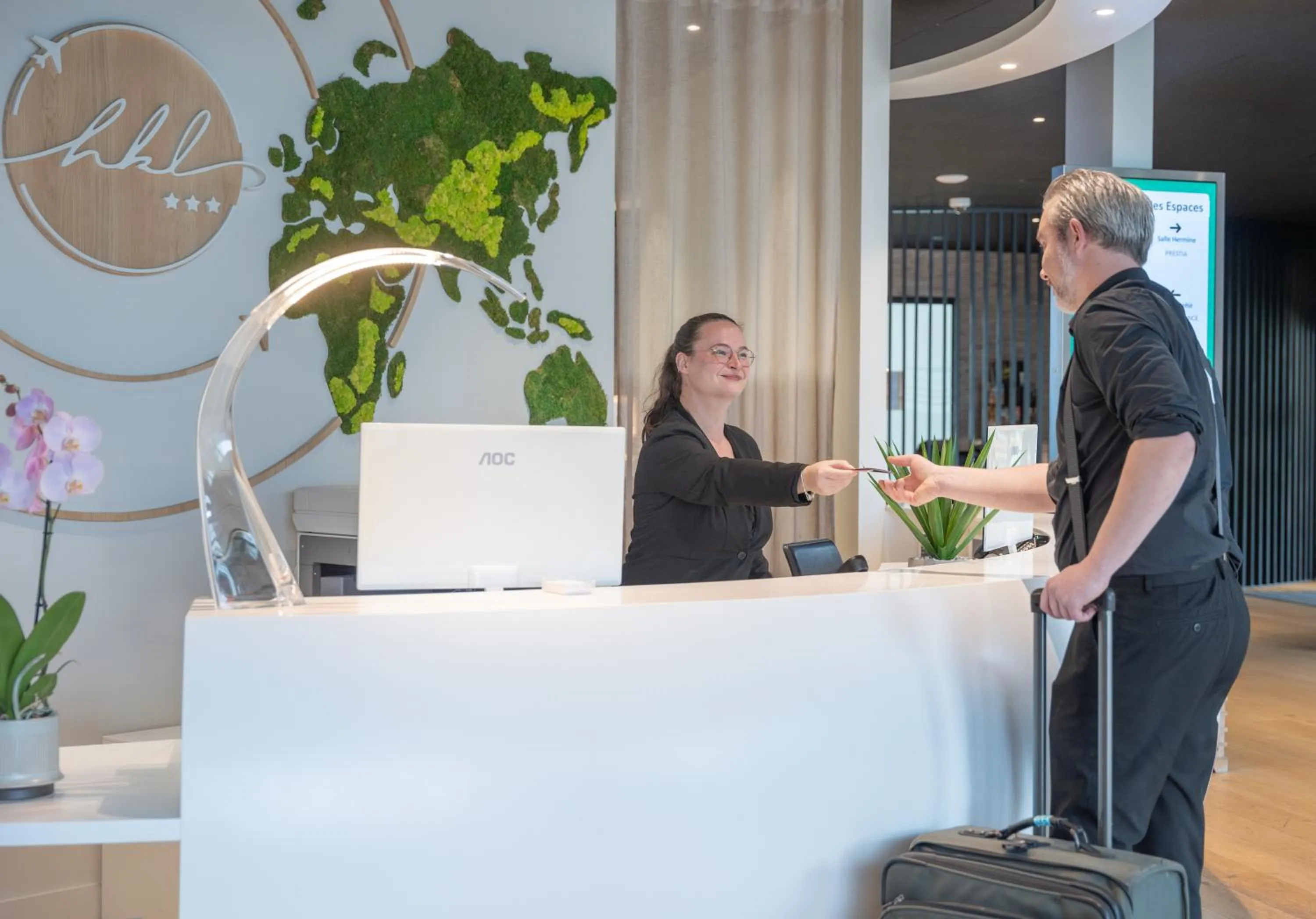 Lobby or reception in Brit Hotel Ker Lann Aeroport - Parc Expo