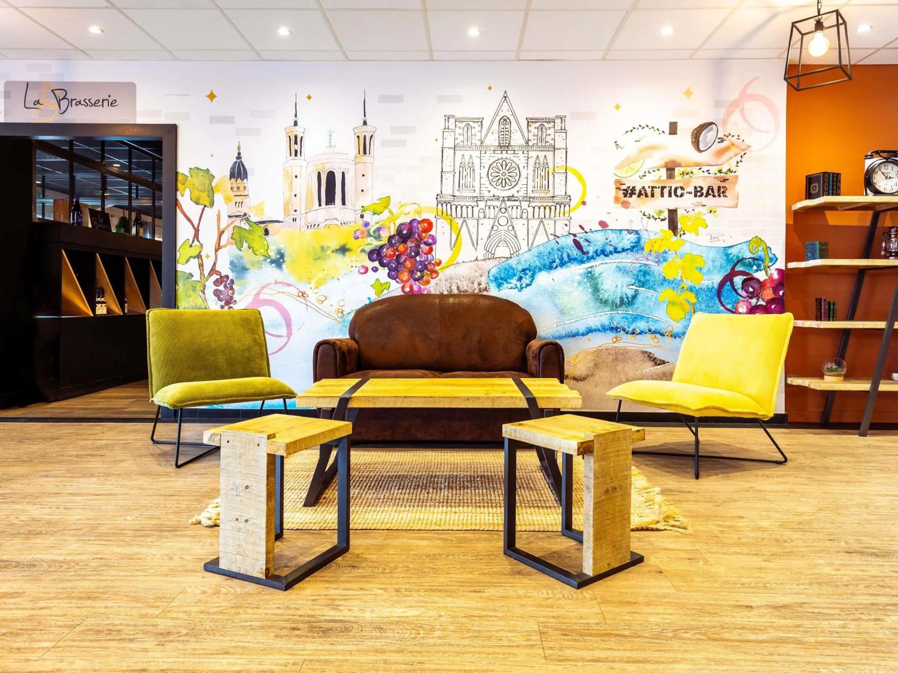 Property building in Mercure Lyon Est Chaponnay