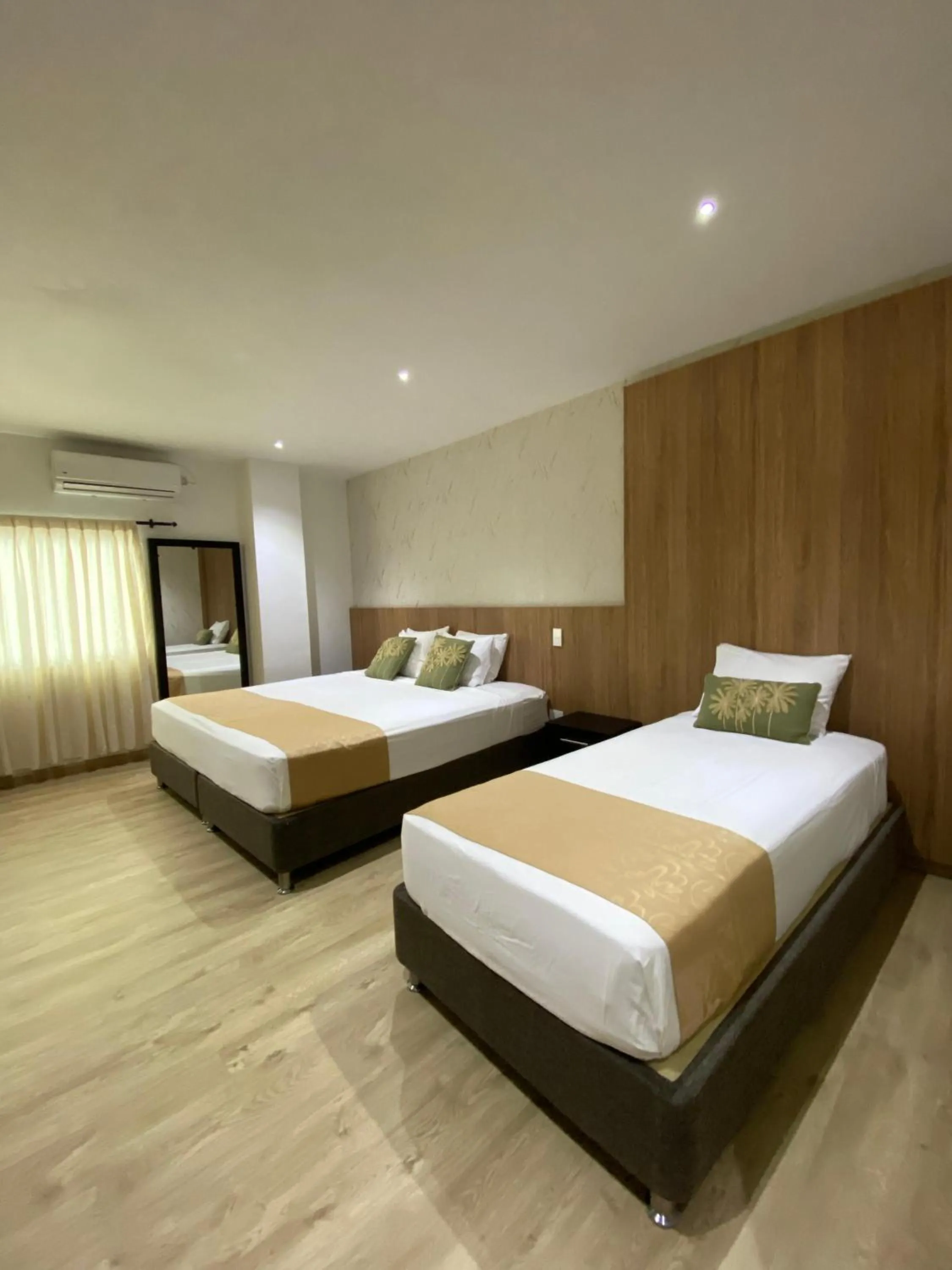 Bedroom, Bed in Hotel Portofino