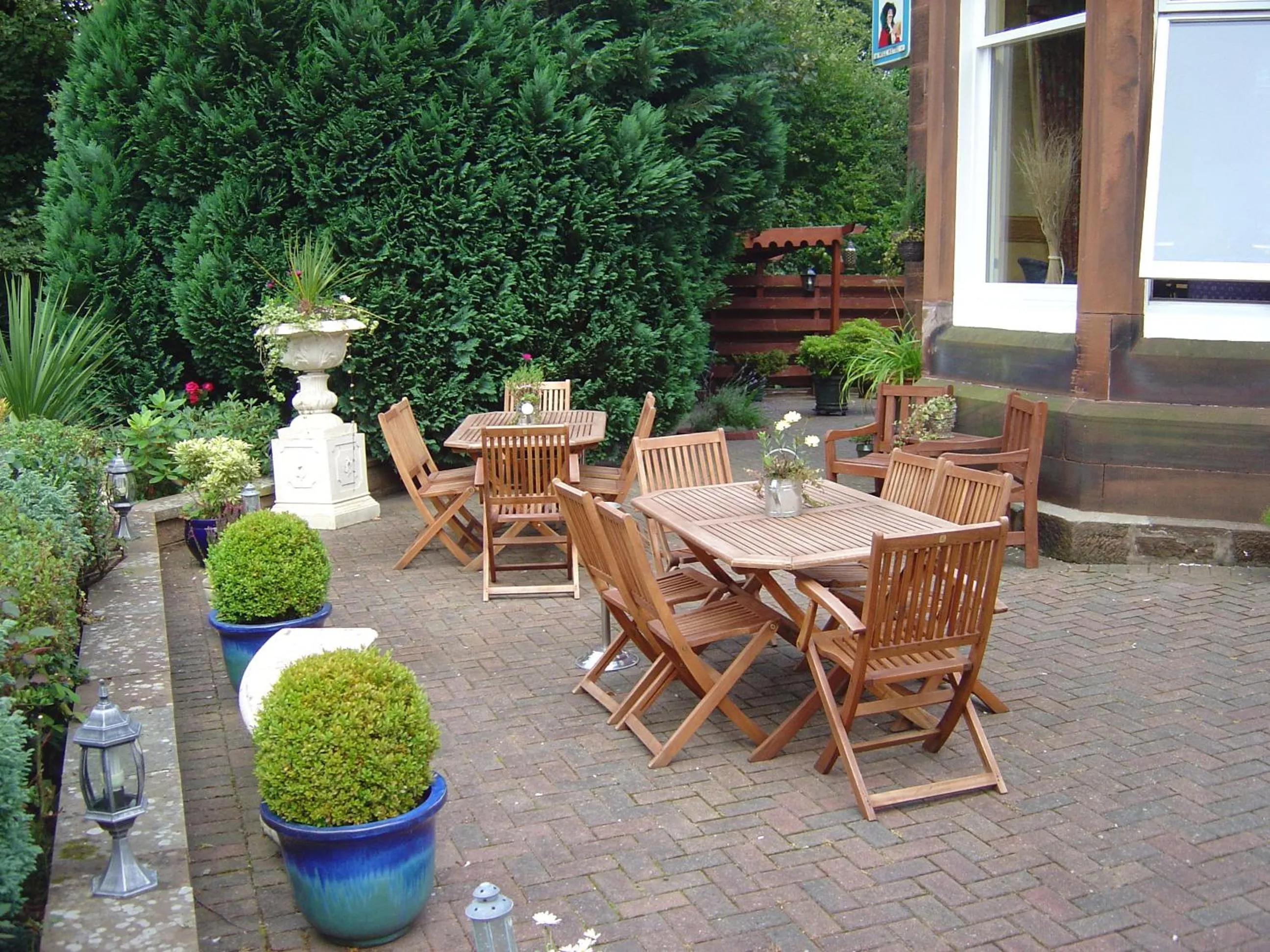 Summer in The Hill Hotel