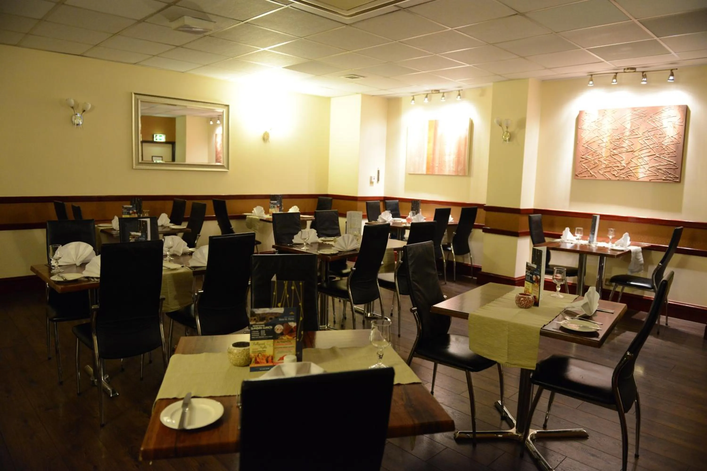 Restaurant/places to eat in Hotel St Pierre, Sure Hotel Collection by Best Western