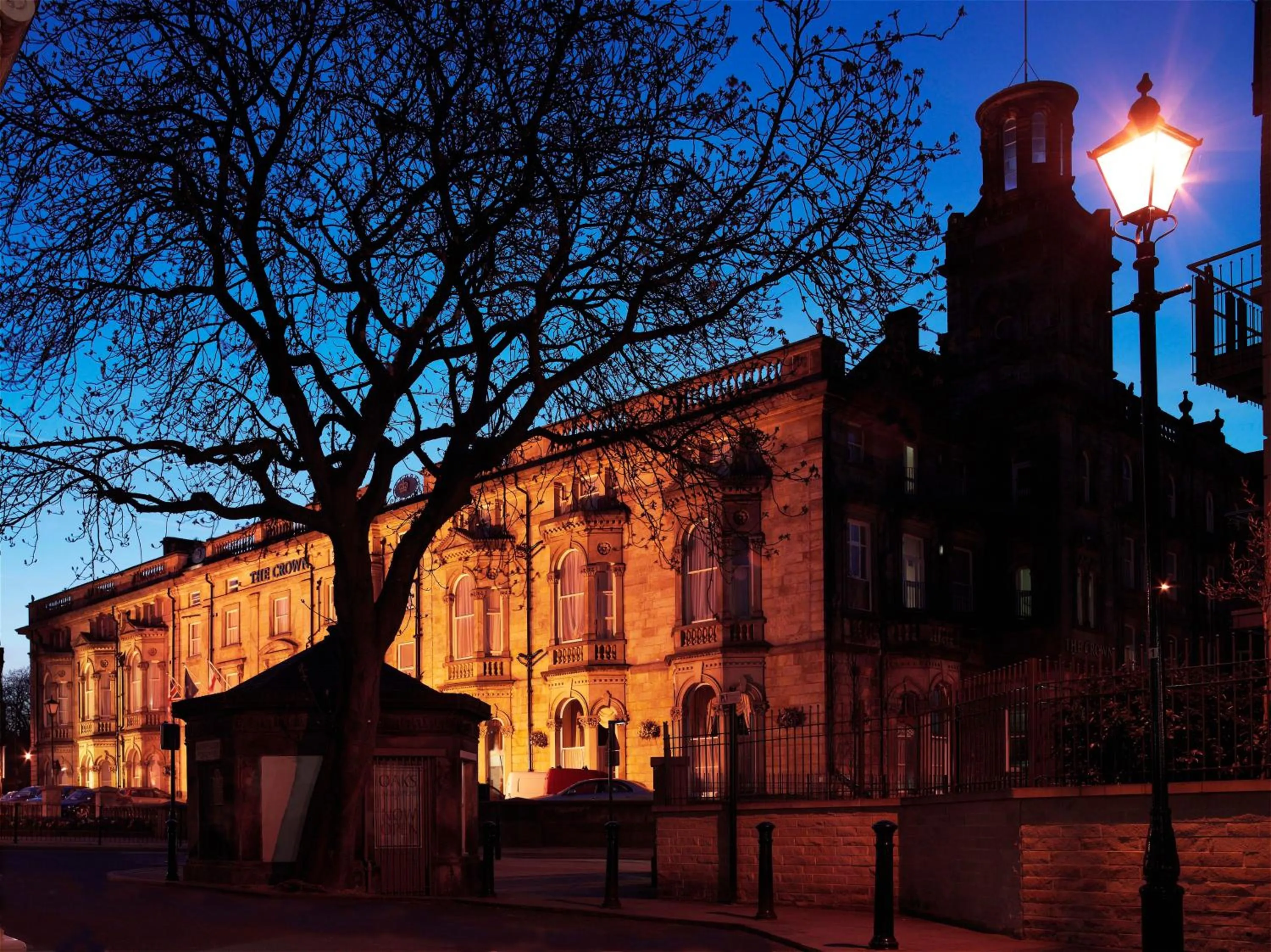 Facade/entrance in The Crown Hotel