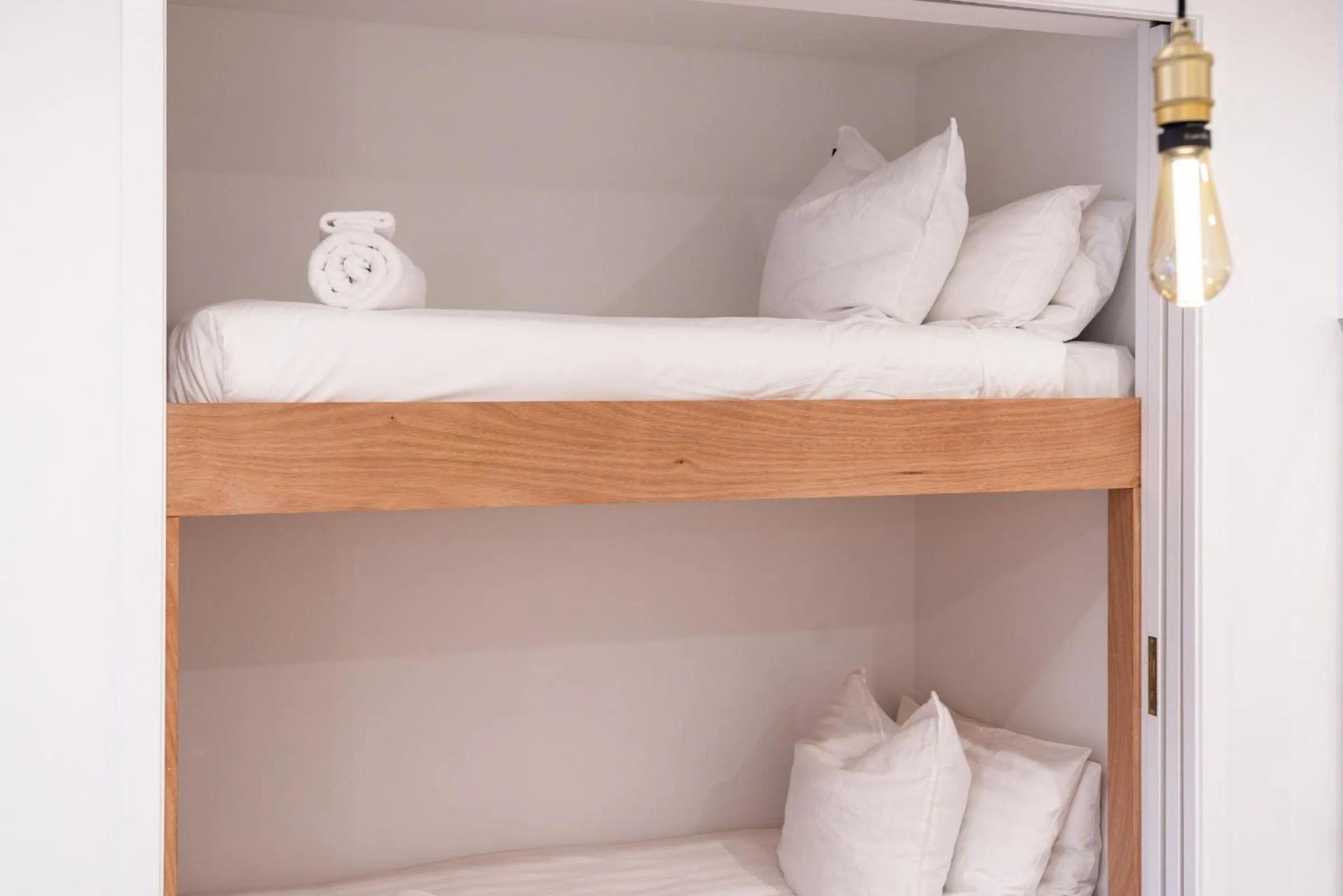 bunk bed, Bed in Stay Mission Bay