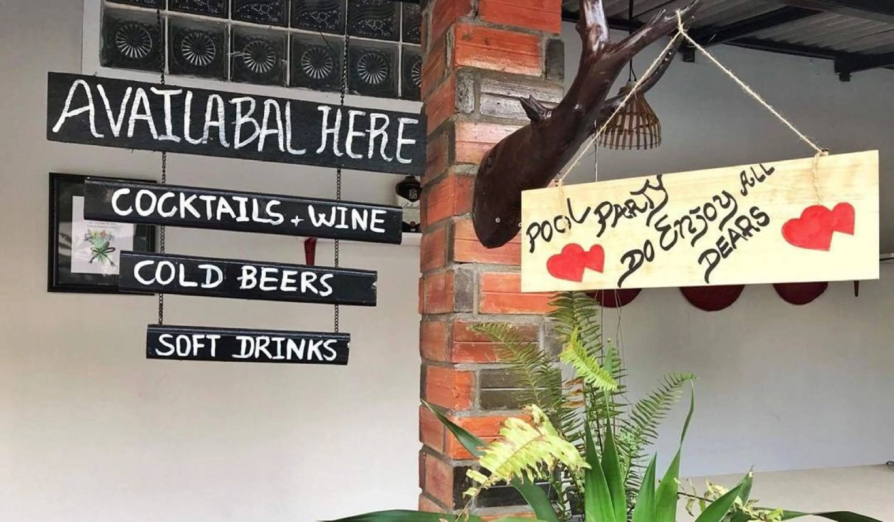 Restaurant/places to eat in Nika's House