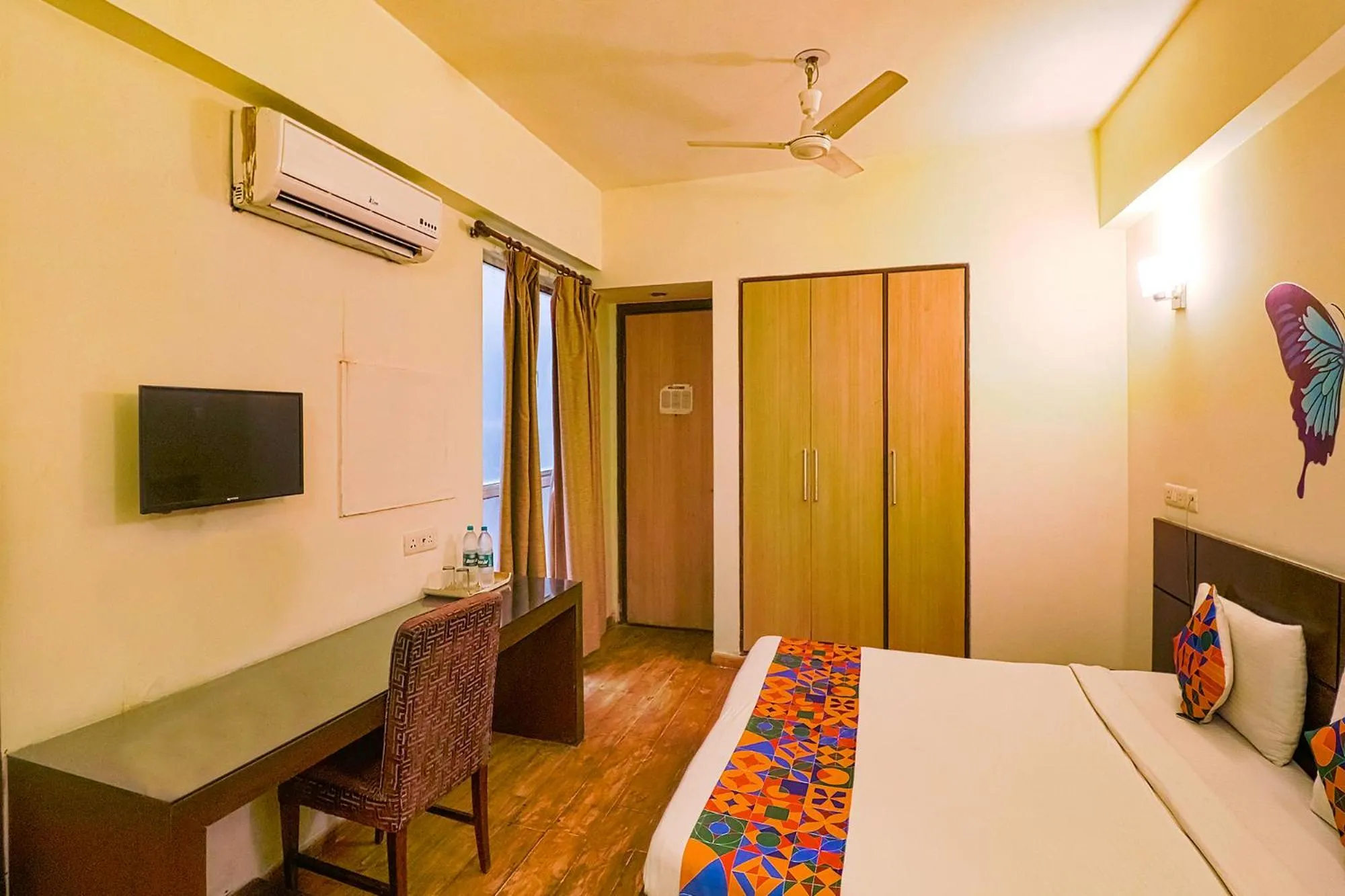 Bed in FabHotel Merriment City