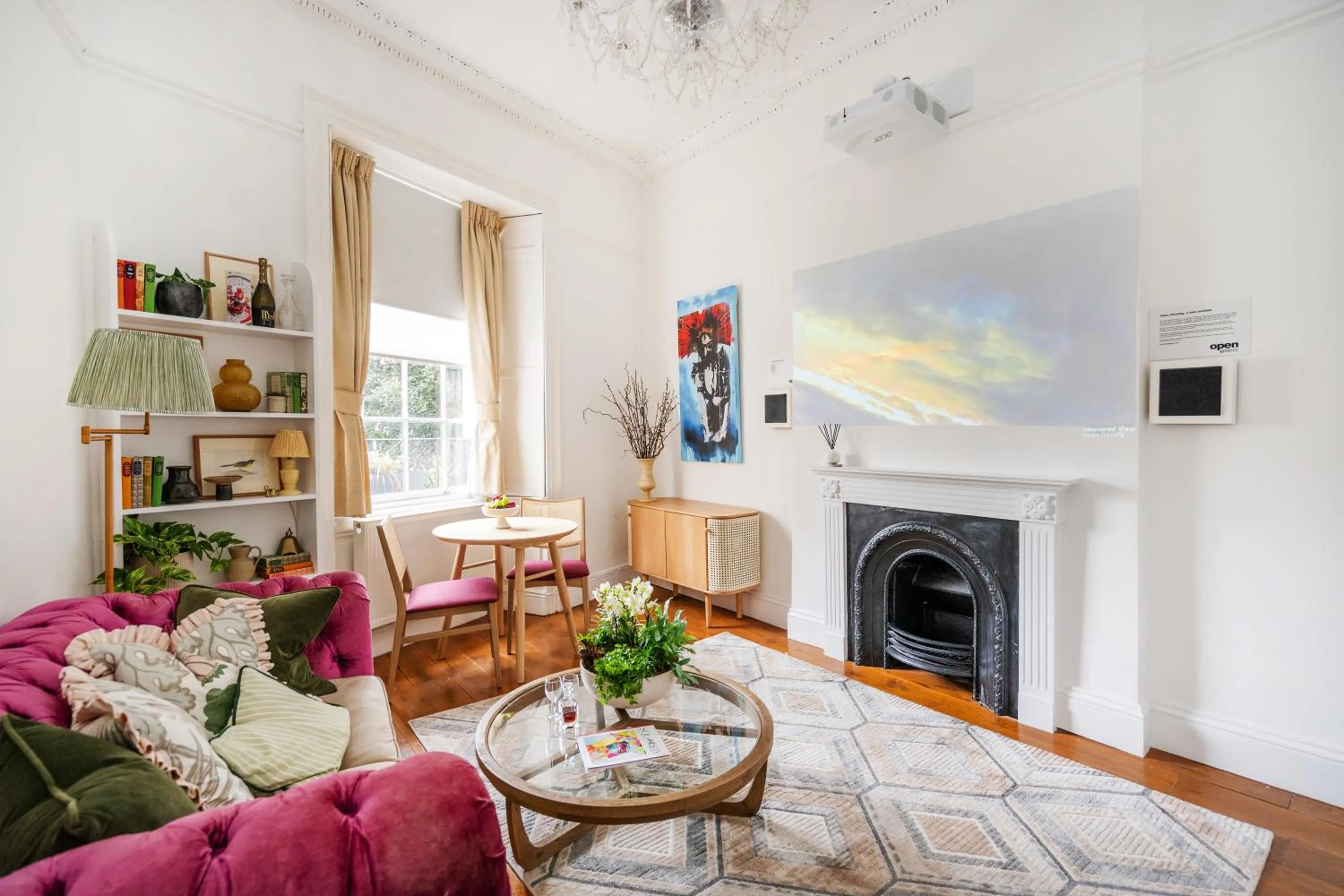 Living room in The Berkeley Square Hotel Bristol