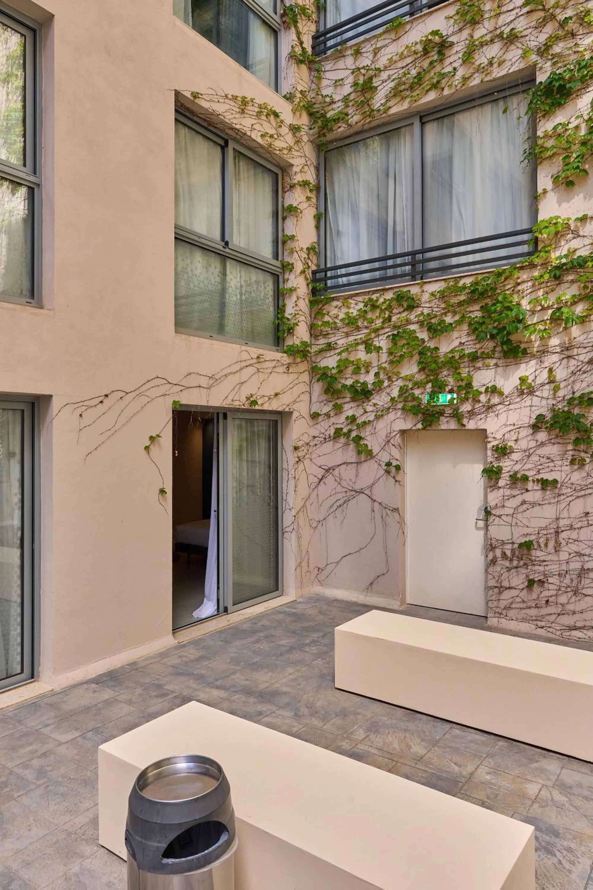 Inner courtyard view in Holiday Inn Express - Malta by IHG