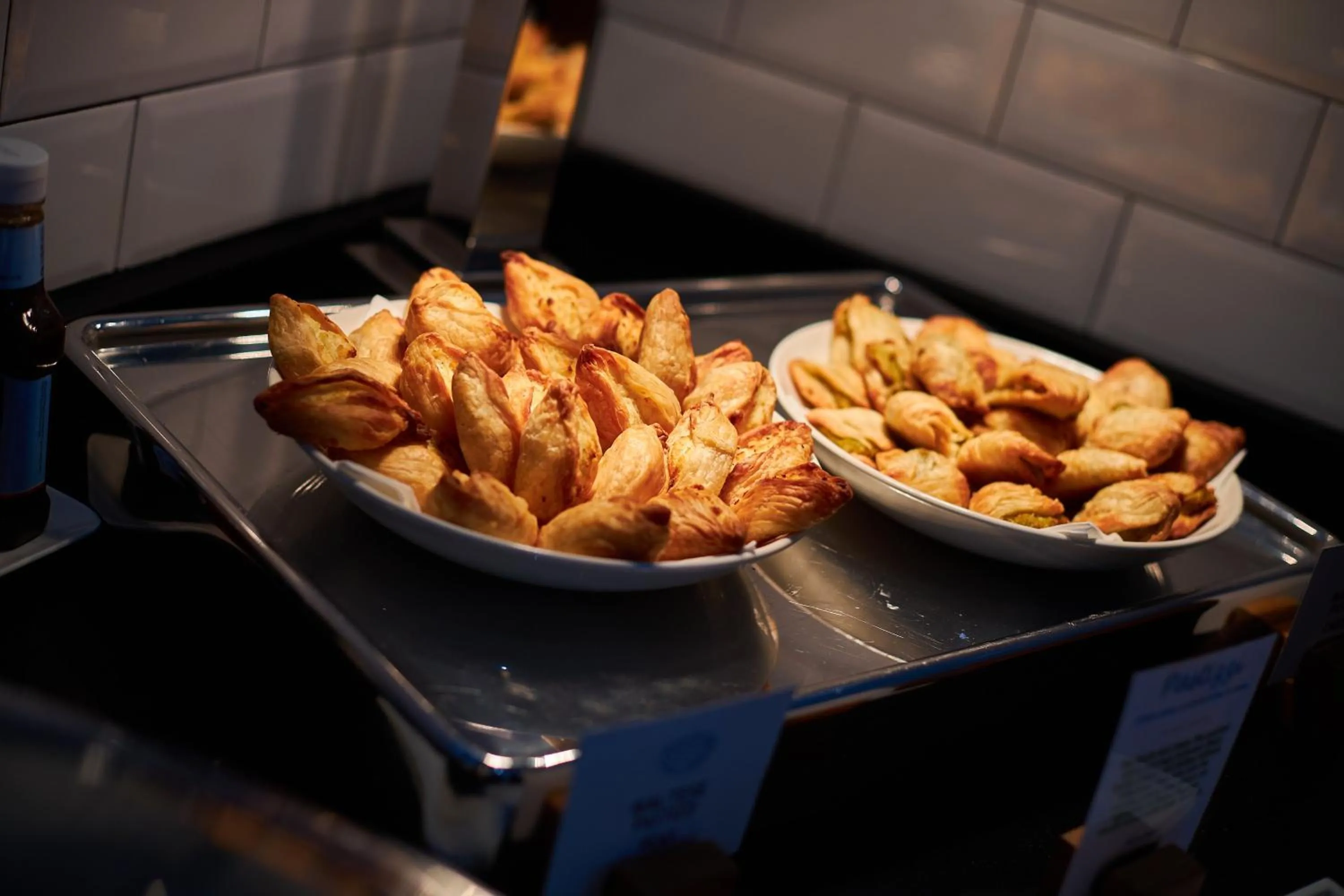 Restaurant/places to eat in Holiday Inn Express - Malta by IHG