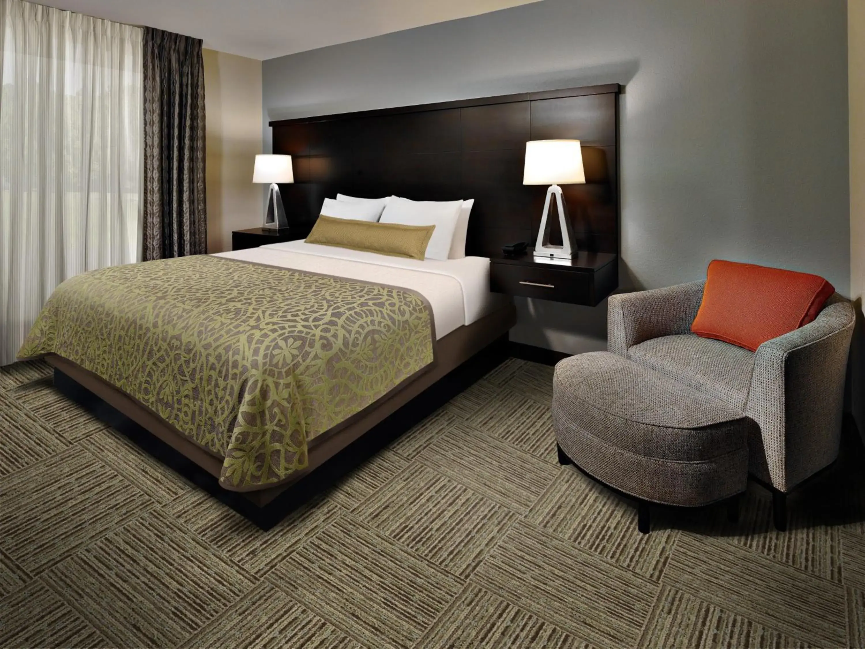 Queen Studio Suite with Batch Tub - Mobility Accessible - Non-Smoking in Staybridge Suites - Pittsburgh-Cranberry Township by IHG Queen Studio Suite with Batch Tub - Mobility Accessible - Non-Smoking in Staybridge Suites - Pittsburgh-Cranberry Township by IHG