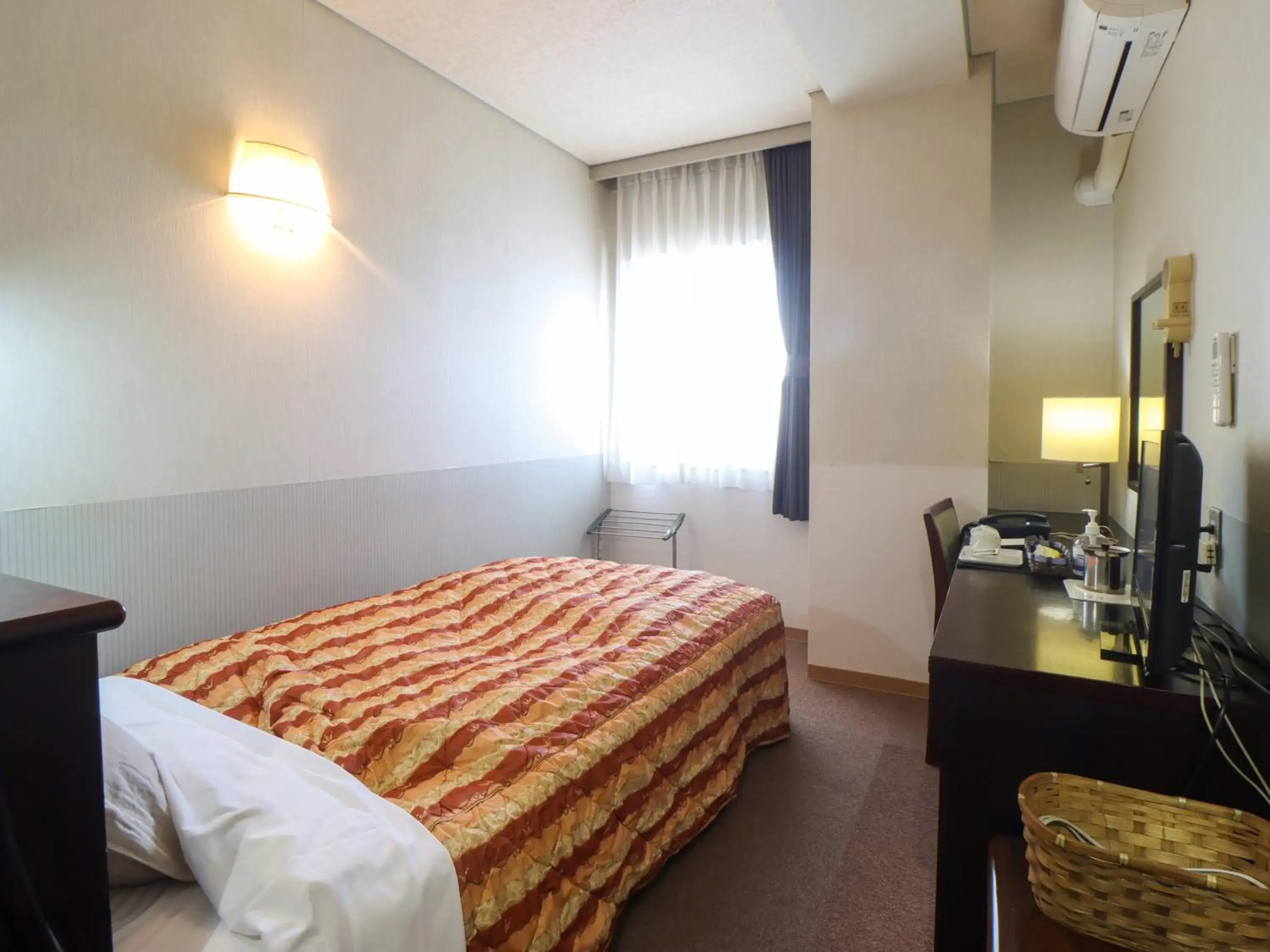Single Room with Private Bathroom in Business Hotel Nishikiryu Single Room with Private Bathroom in Business Hotel Nishikiryu