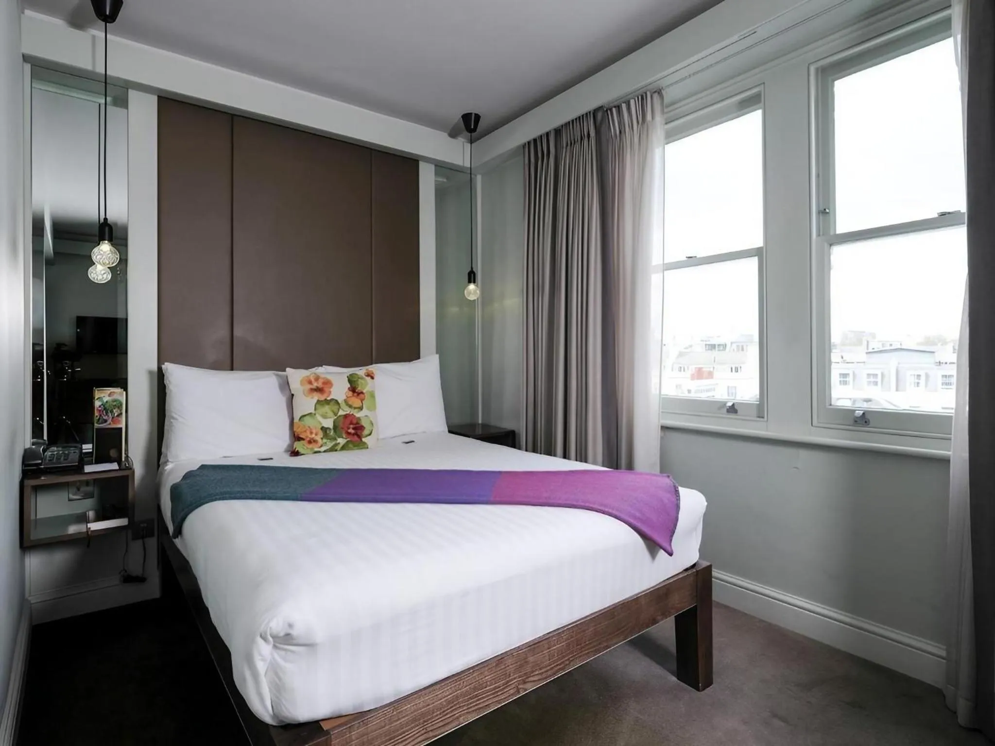 Bedroom, Bed in The Chapter Hotels - Lancaster Gate