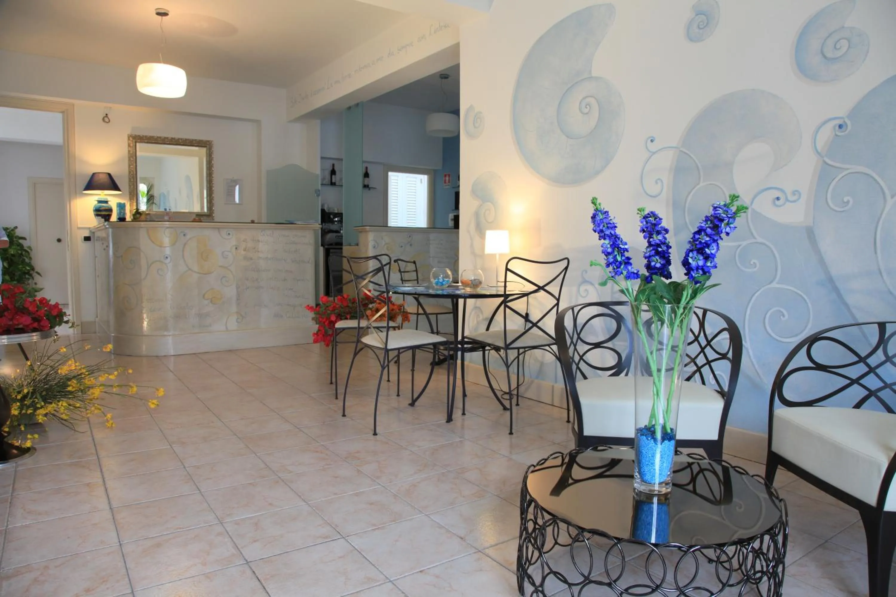 Lobby or reception in Hotel Amarea - Aeolian Charme