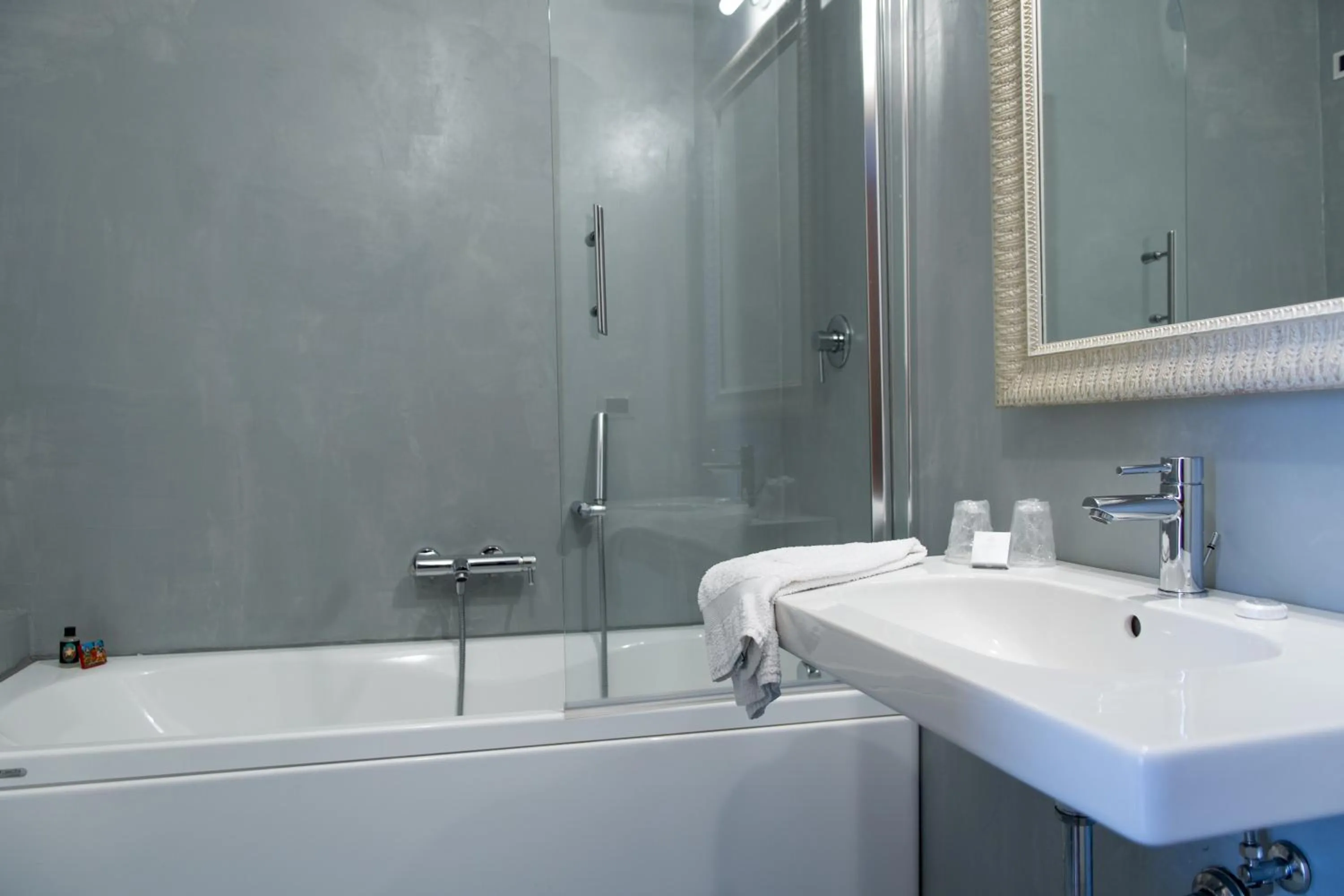 Bathroom in Hotel Amarea - Aeolian Charme