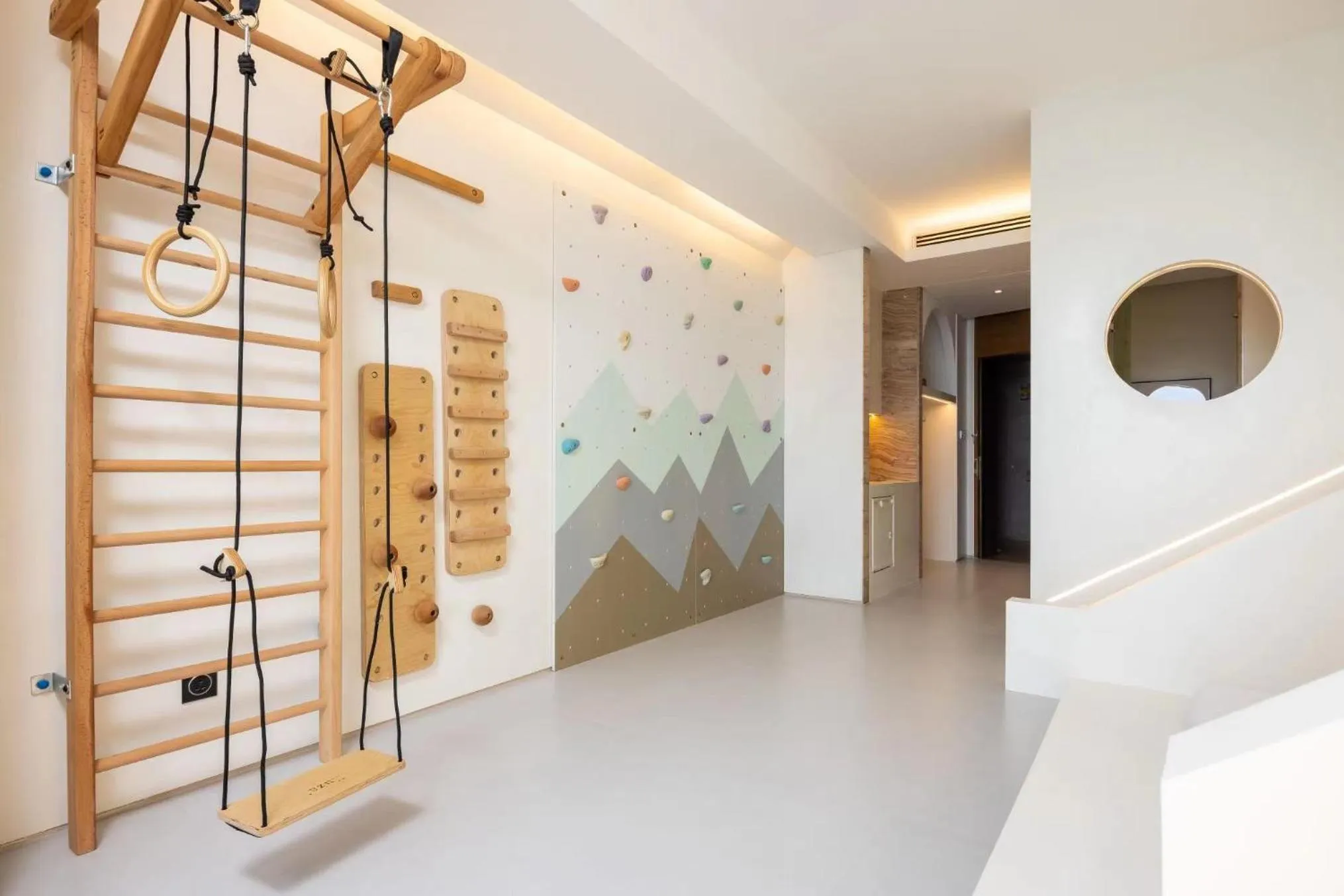 Sanya Phoenix Island Yuejia flat