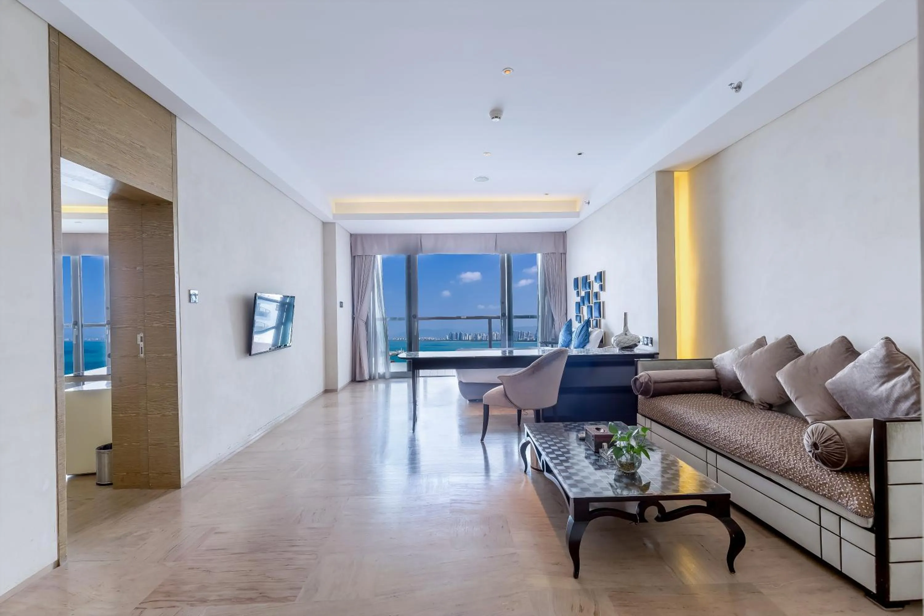 Living room in Sanya Phoenix Island Yuejia flat