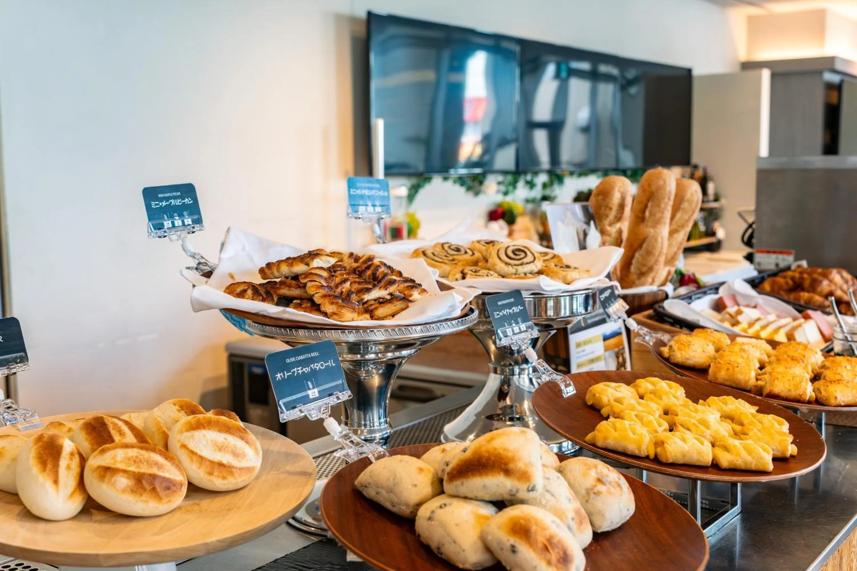 Breakfast in Hotel Aqua Citta Naha