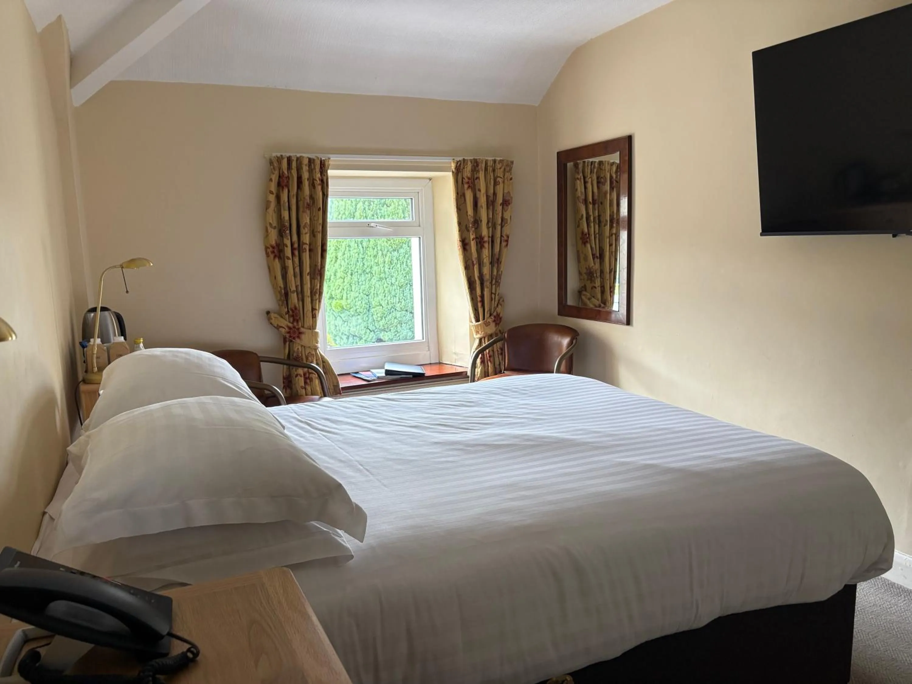 Bed in Lake District Castle Inn