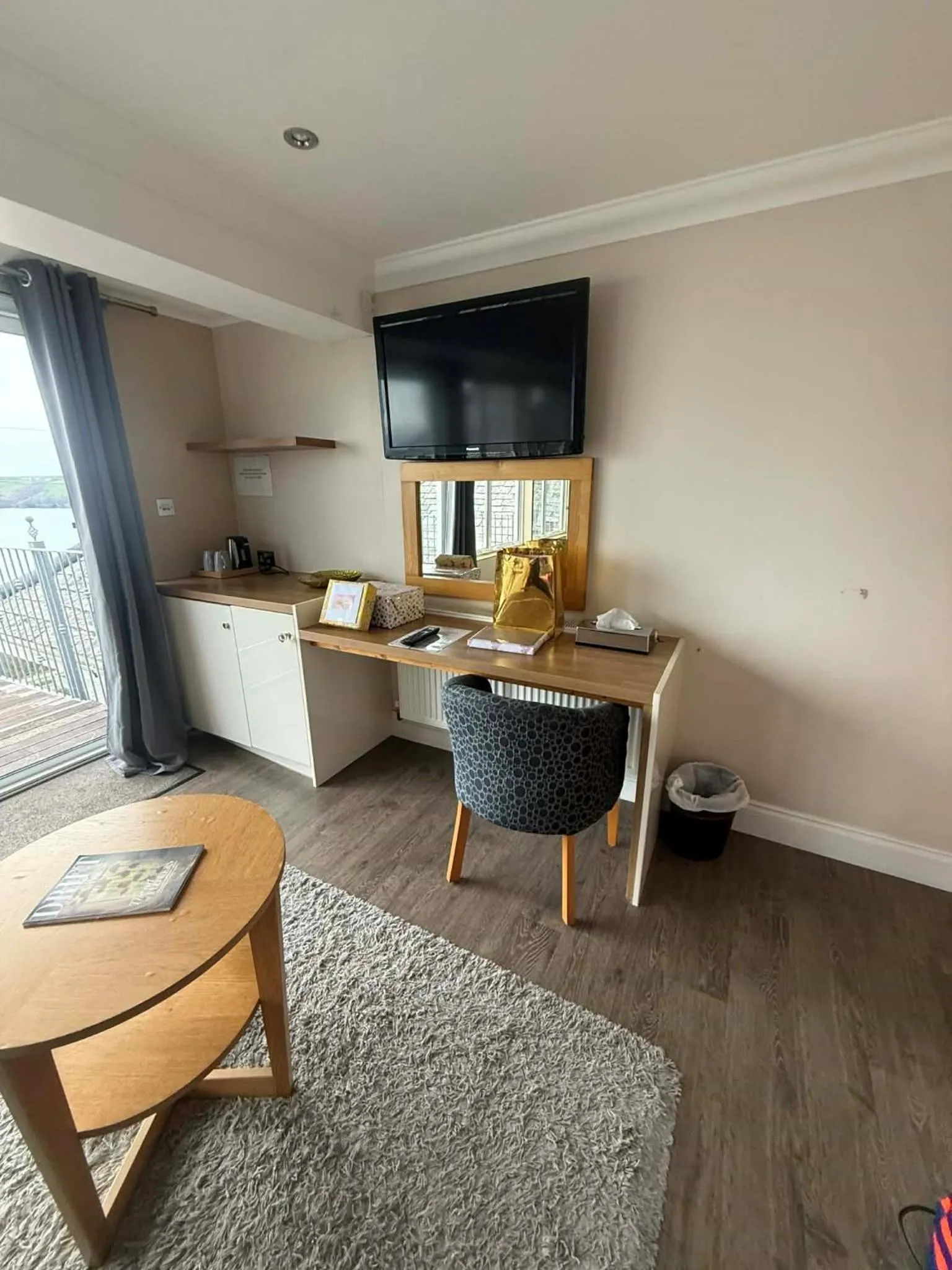 Coffee/tea facilities in Porth Avallen Hotel