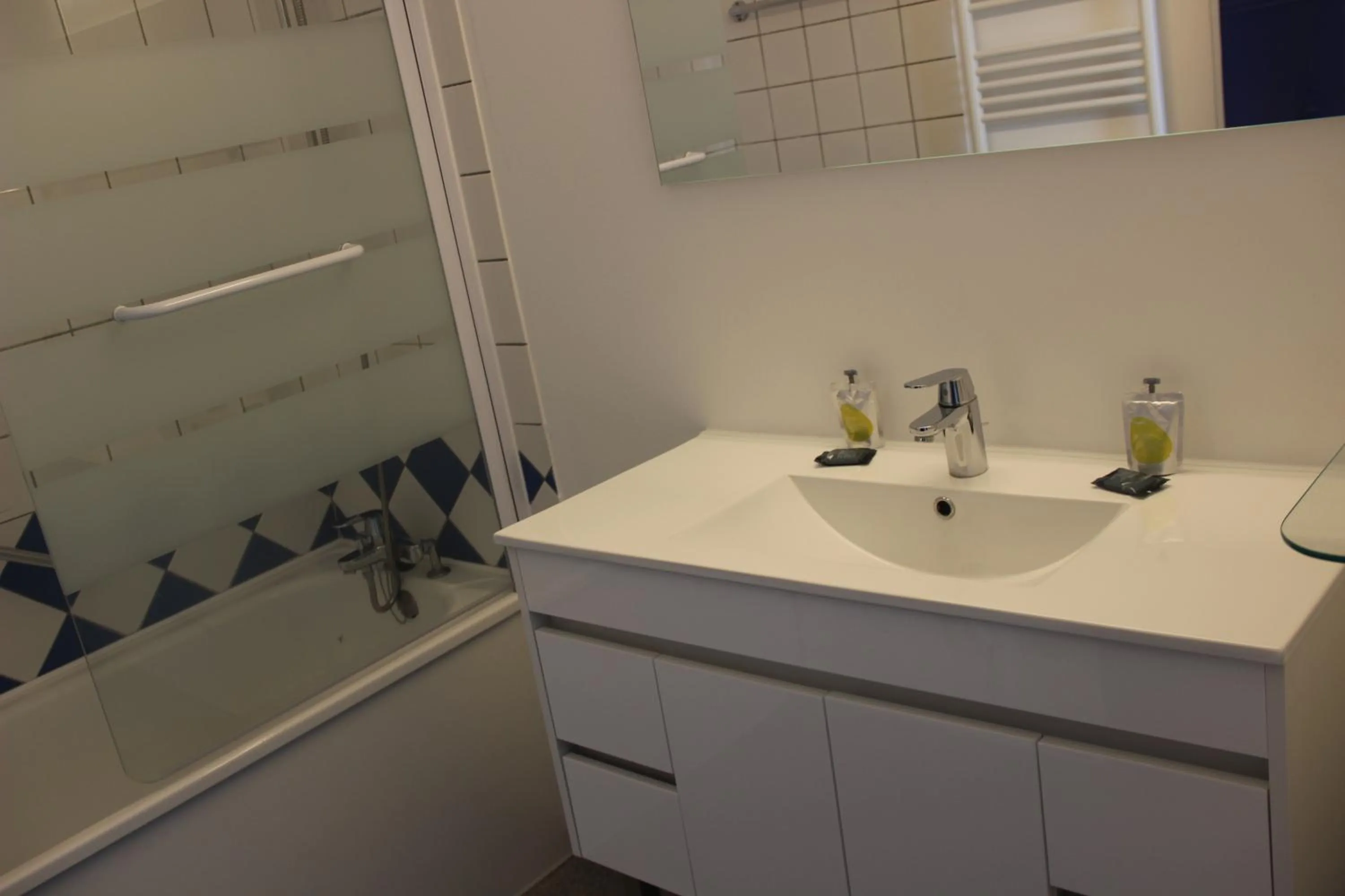 Bathroom in Les Thermes