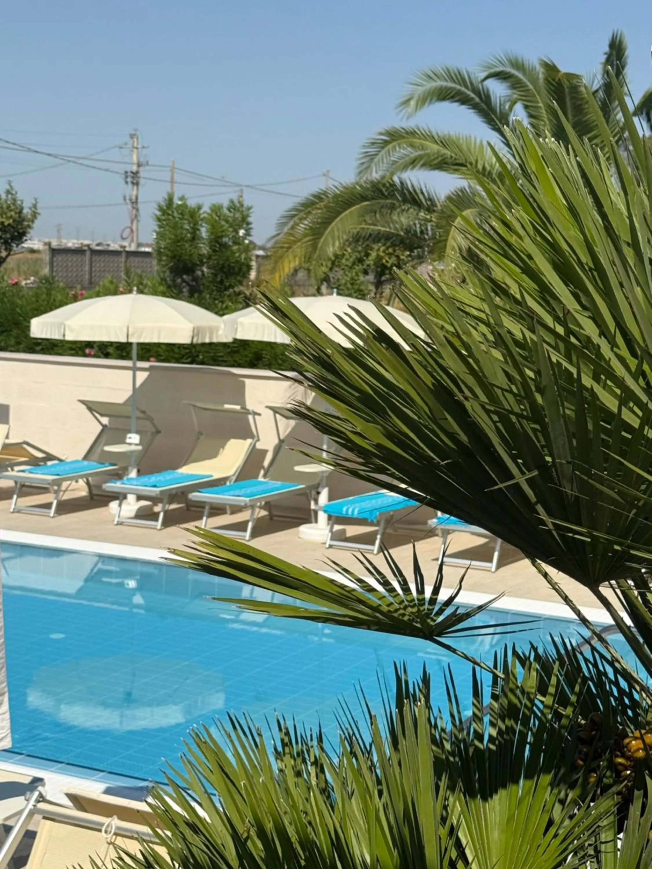 Pool view in Residence Bandiera Gialla