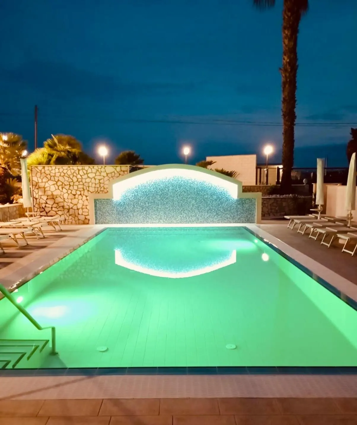 Pool view in Residence Bandiera Gialla