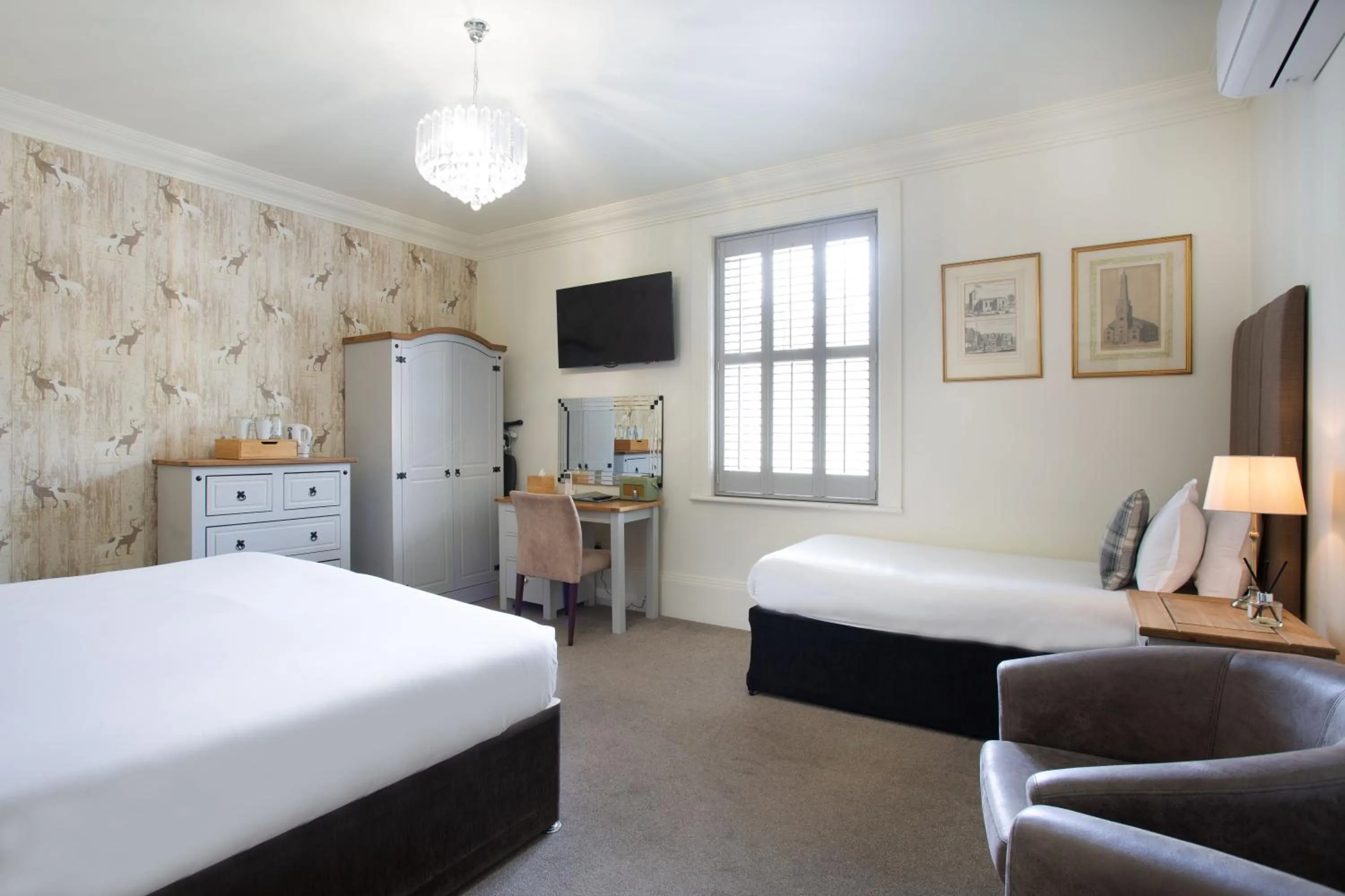 Bed in Forest Park Country Hotel & Inn, Brockenhurst, New Forest, Hampshire - The Coaching Inn Group