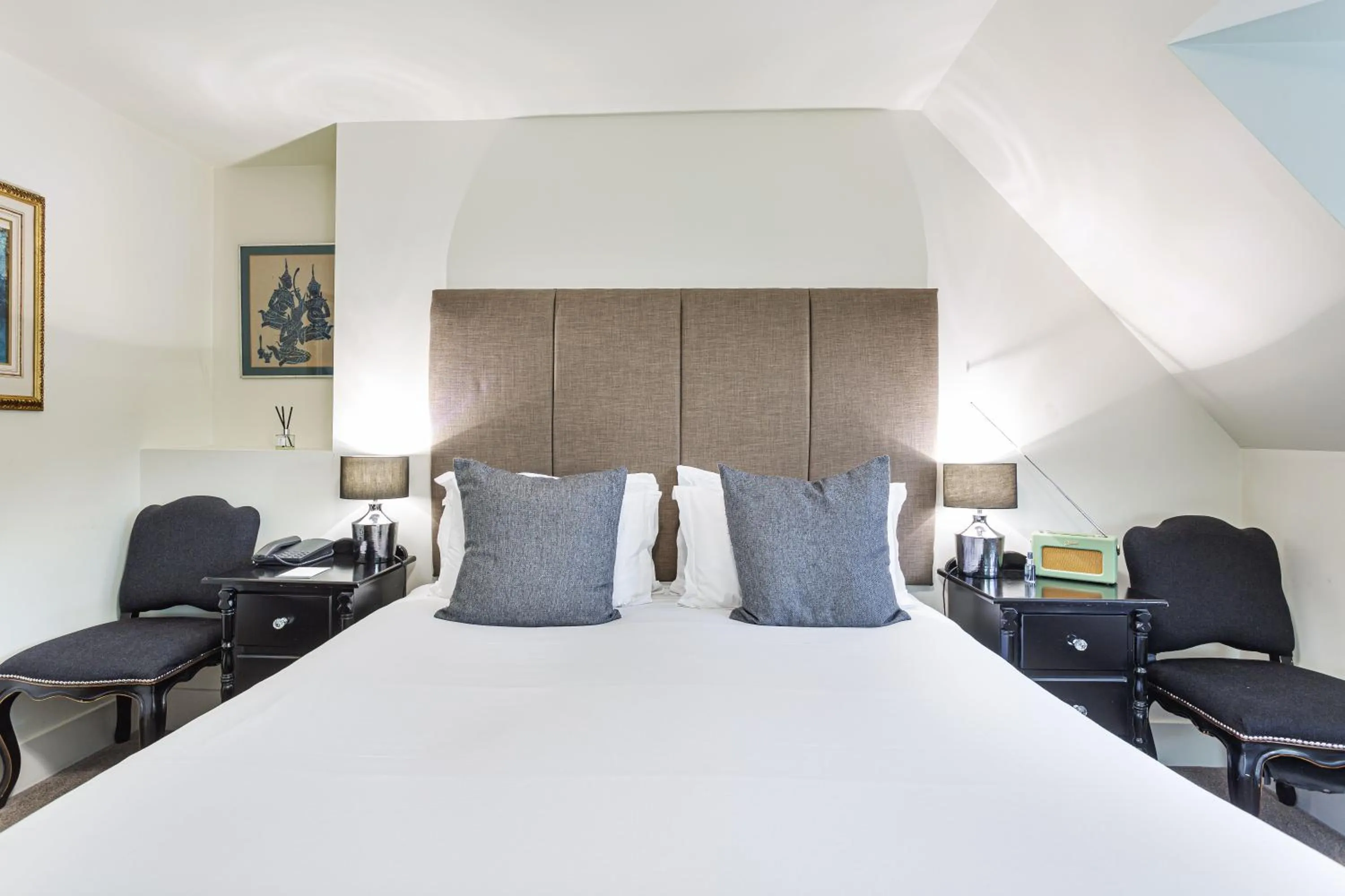 Bed in Forest Park Country Hotel & Inn, Brockenhurst, New Forest, Hampshire - The Coaching Inn Group