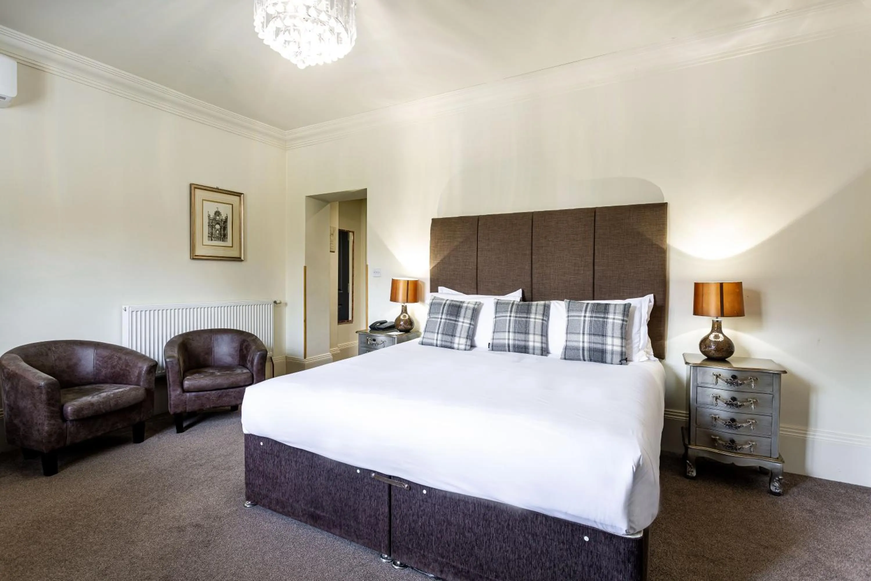 Bed in Forest Park Country Hotel & Inn, Brockenhurst, New Forest, Hampshire - The Coaching Inn Group