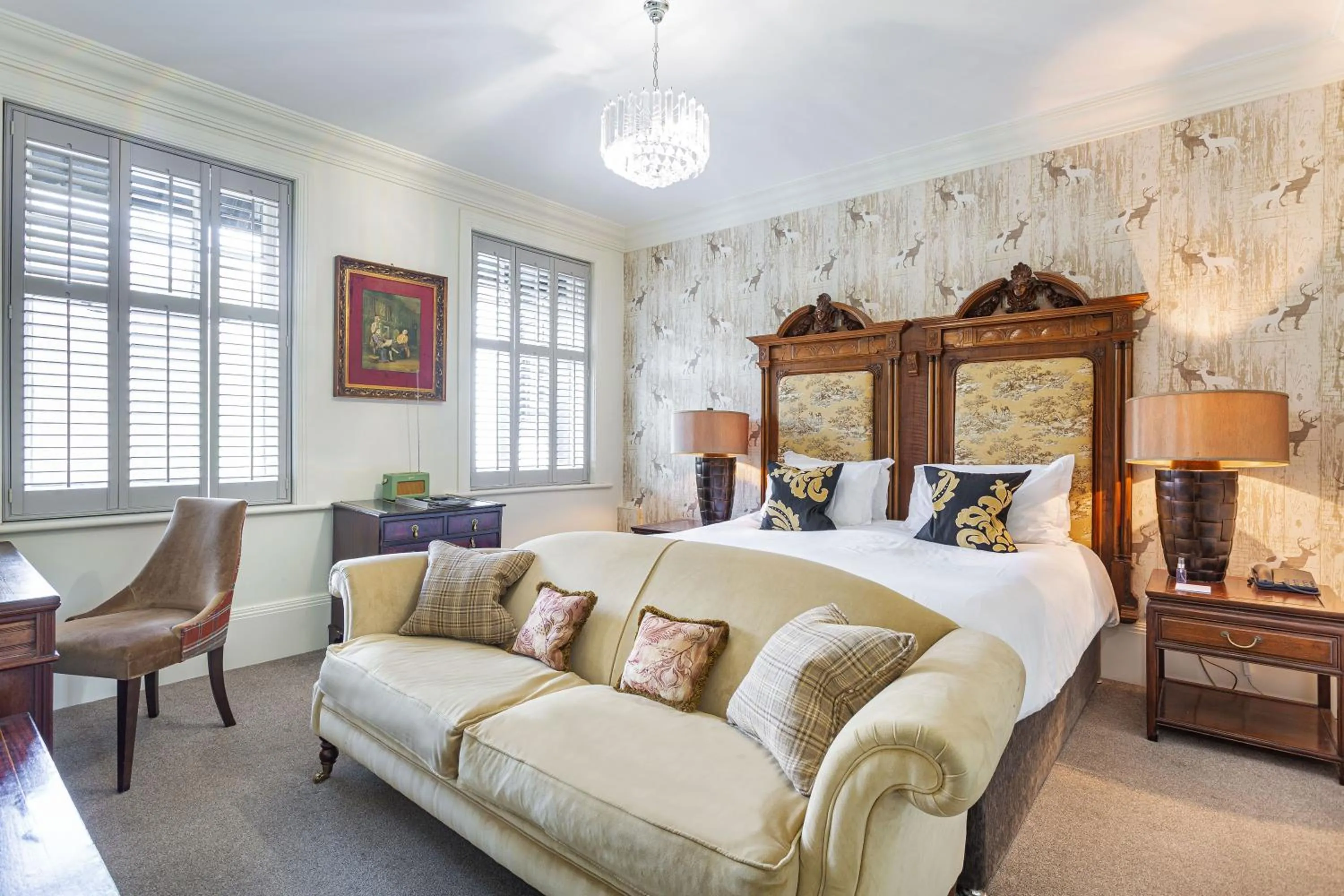 Bed in Forest Park Country Hotel & Inn, Brockenhurst, New Forest, Hampshire - The Coaching Inn Group