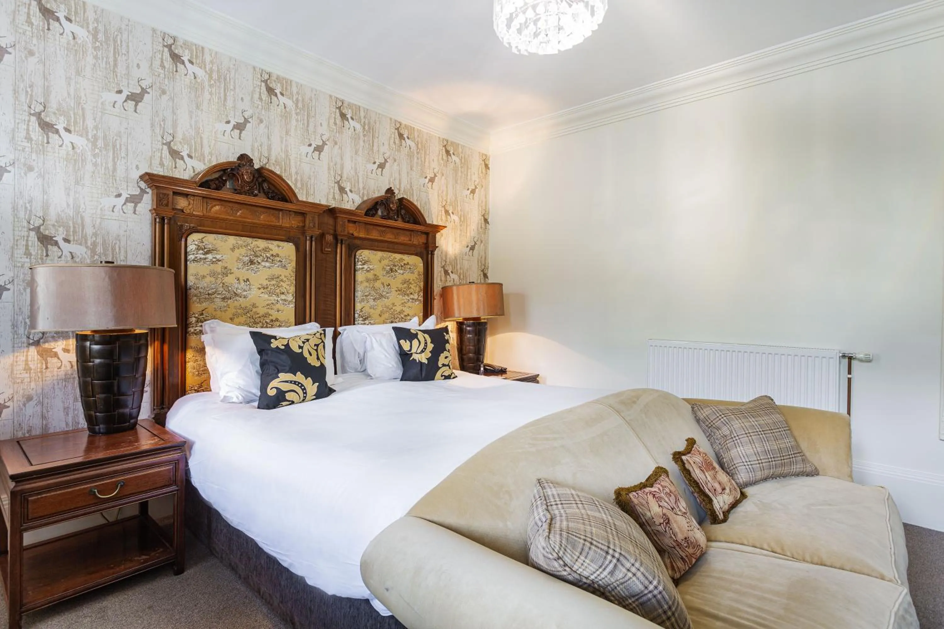 Bed in Forest Park Country Hotel & Inn, Brockenhurst, New Forest, Hampshire - The Coaching Inn Group