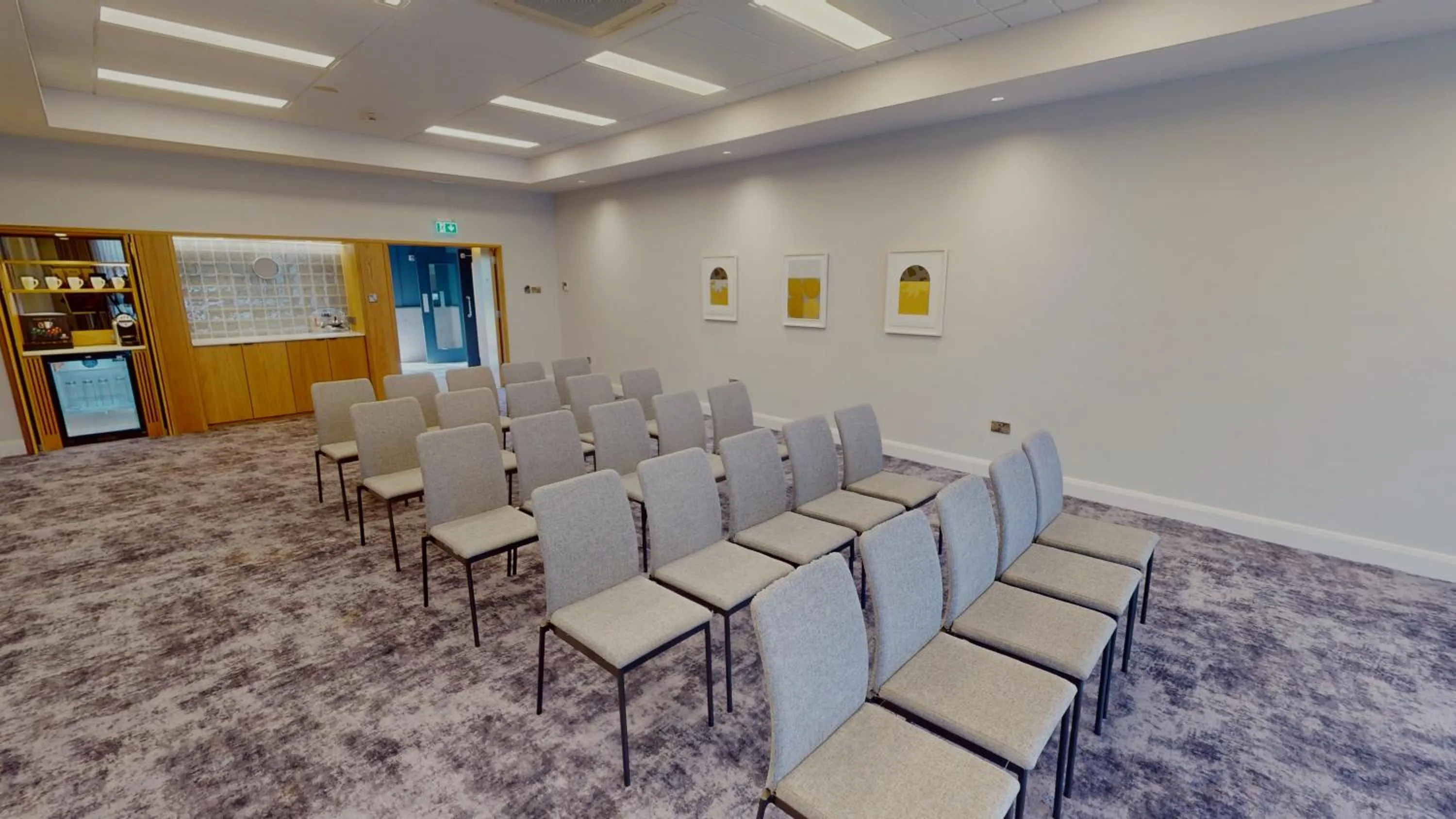 Meeting/conference room in Radisson Blu Hotel Dublin Airport
