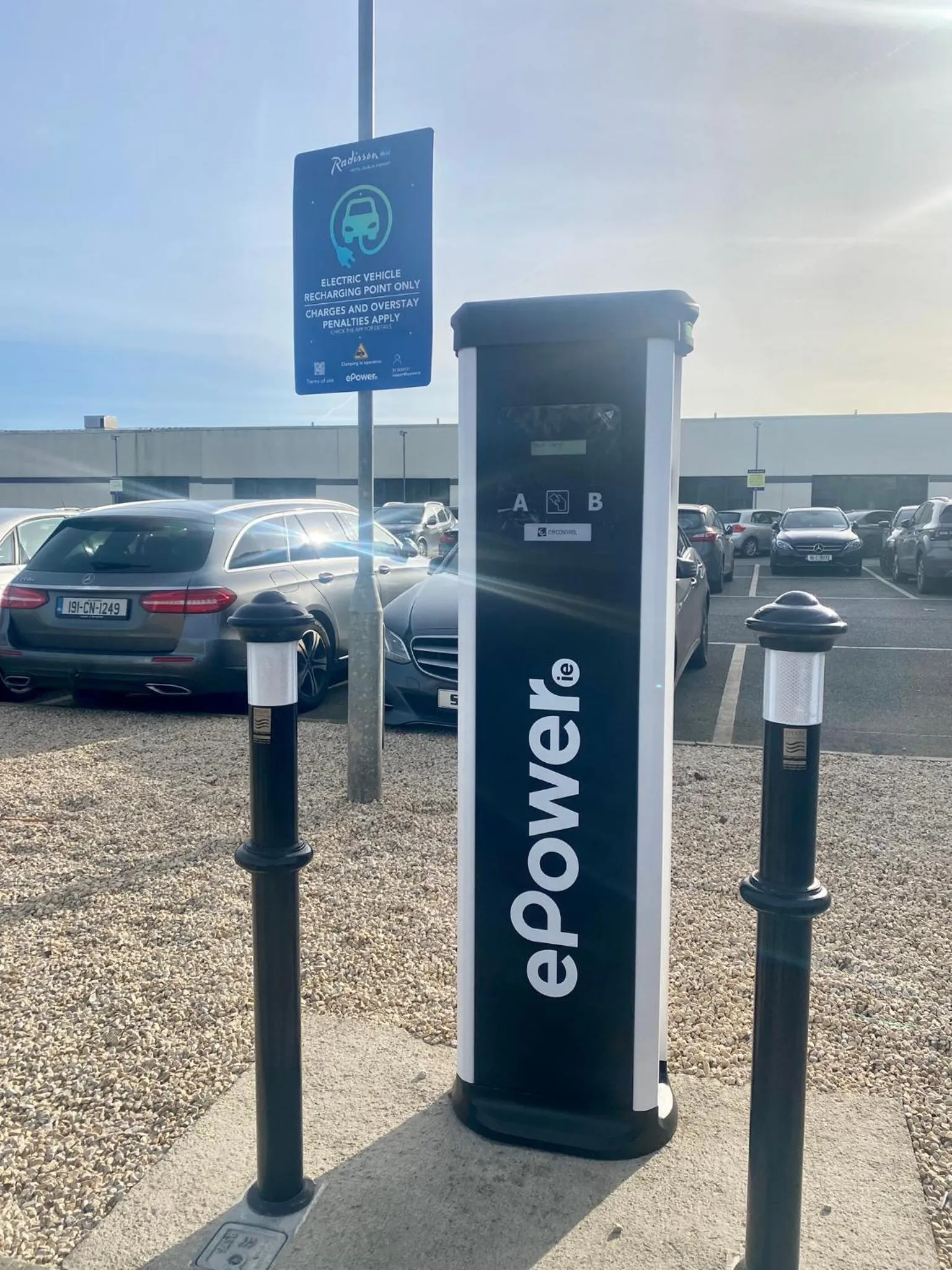 Parking in Radisson Blu Hotel Dublin Airport