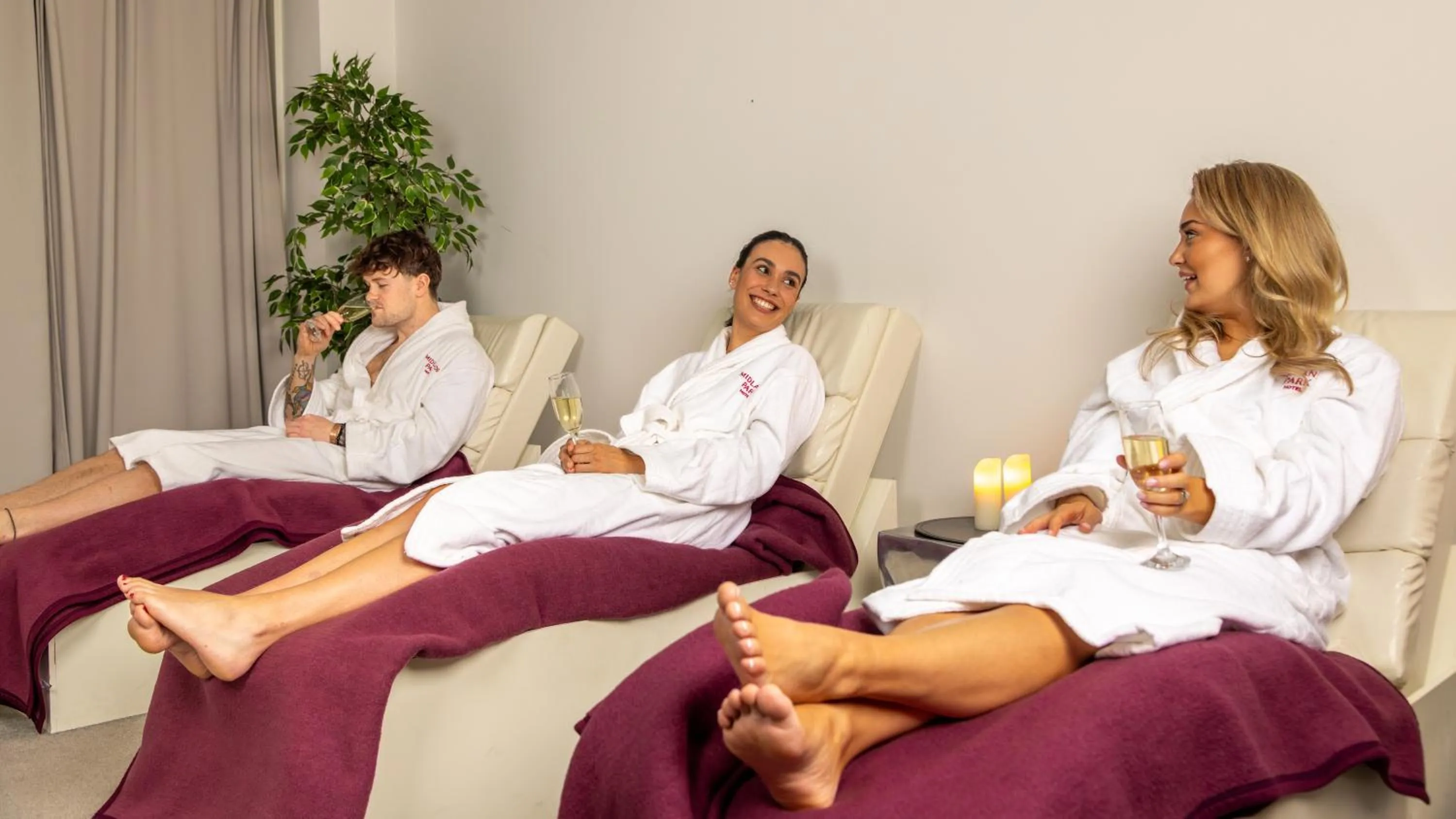 Spa and wellness centre/facilities in Midlands Park Hotel