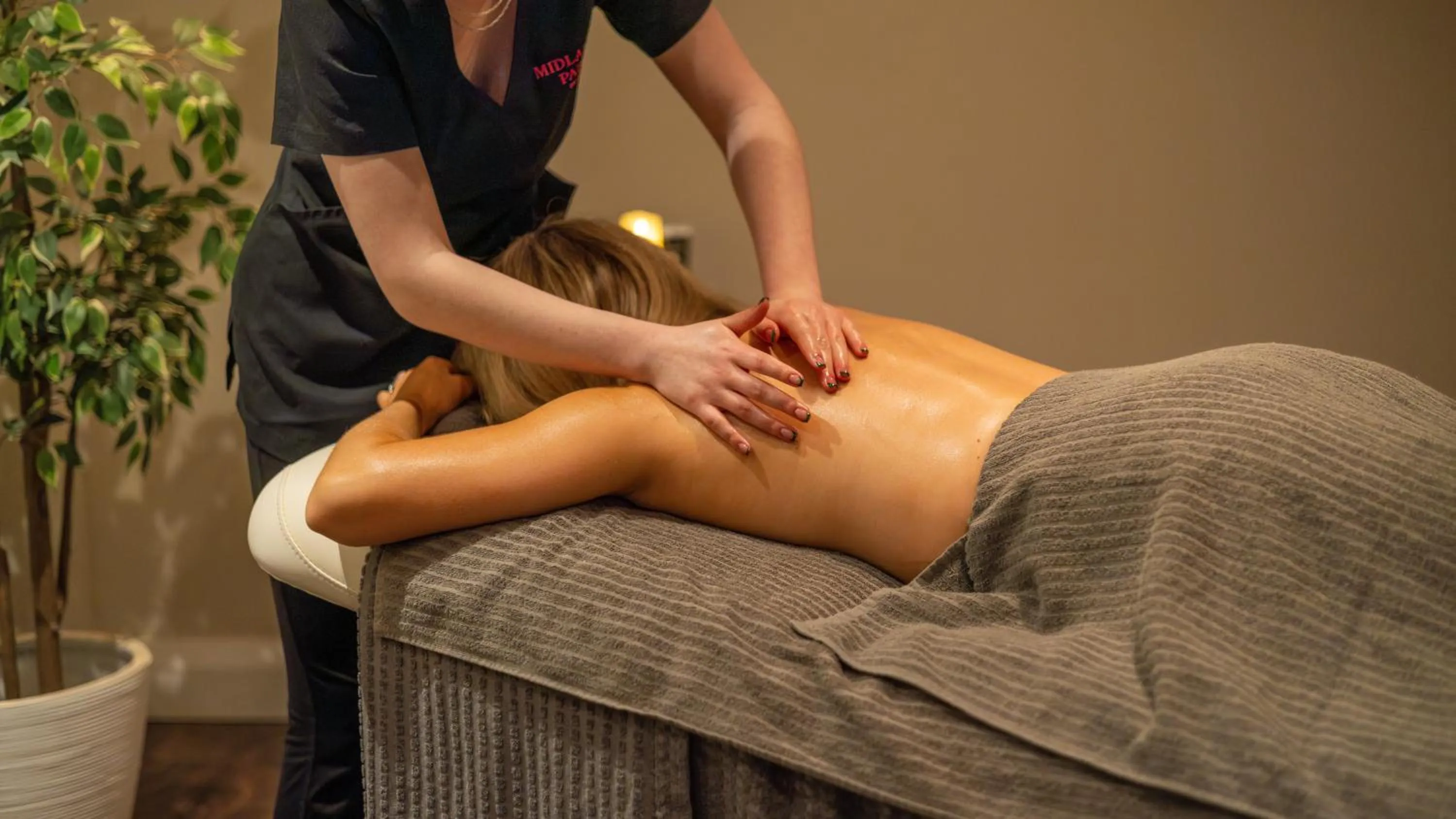 Spa and wellness centre/facilities in Midlands Park Hotel