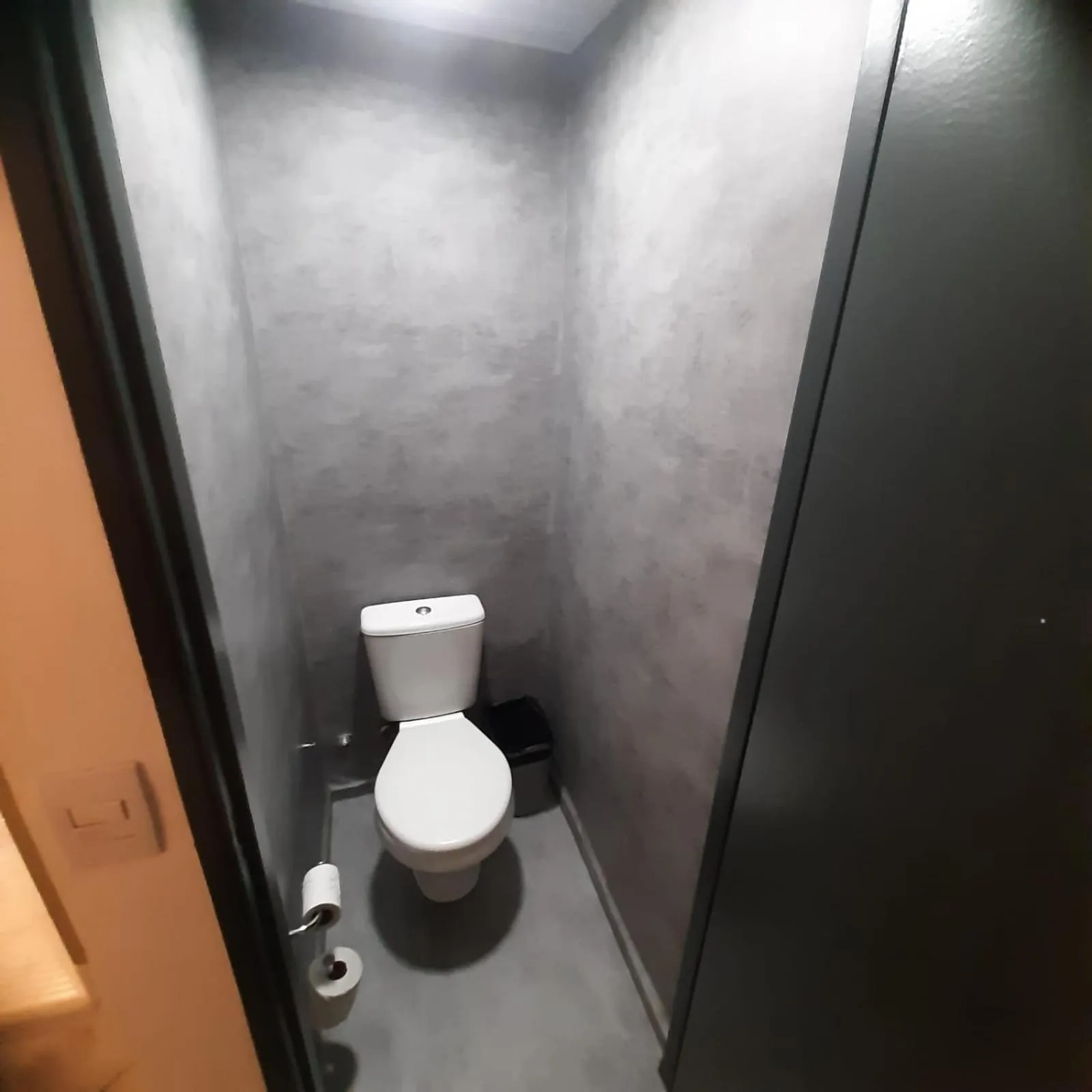 Shower in ibis budget Sertaozinho