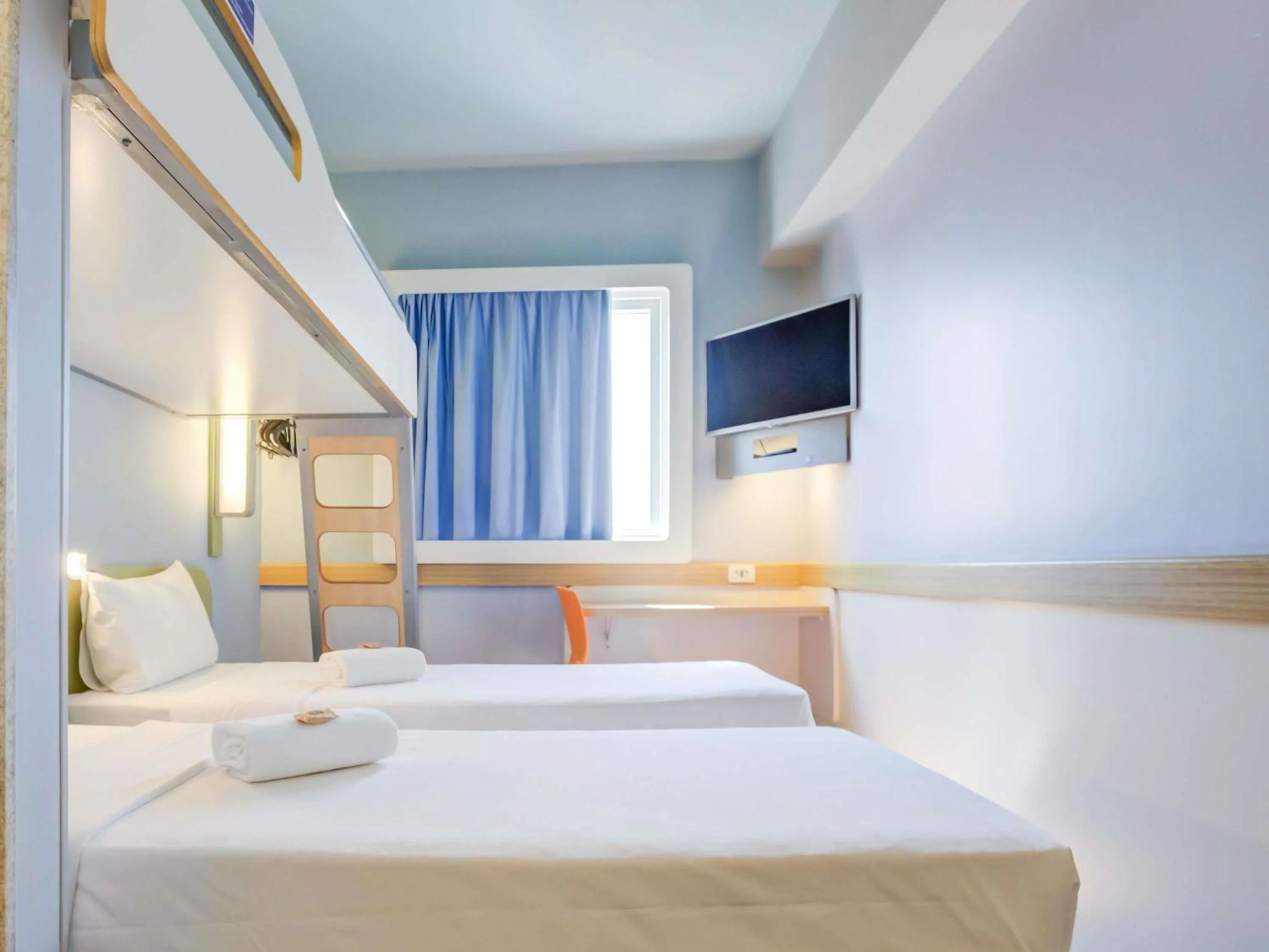 Bedroom, Bed in ibis budget Rio de Janeiro Nova America