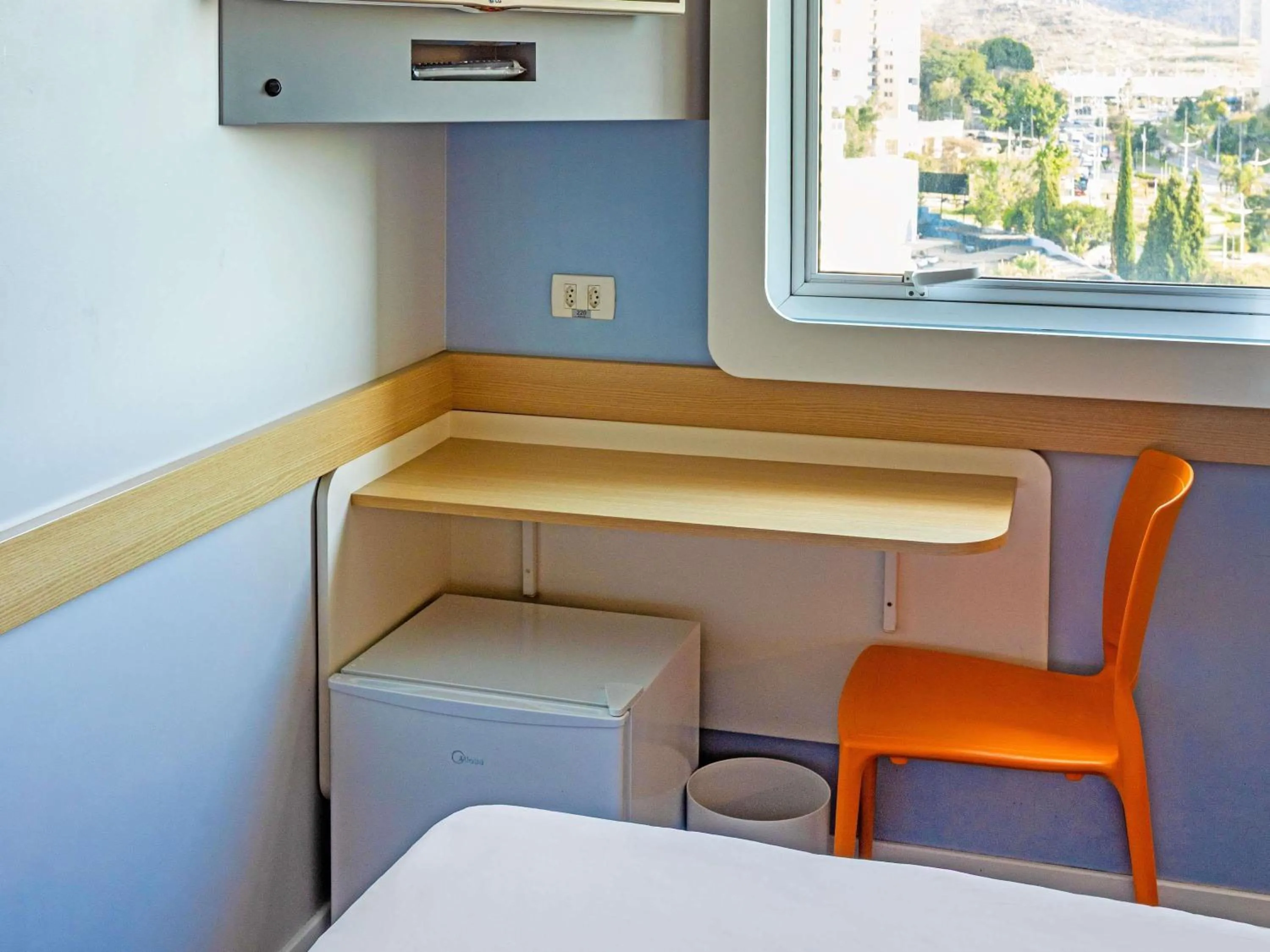 Bedroom in ibis budget Jundiai Shopping