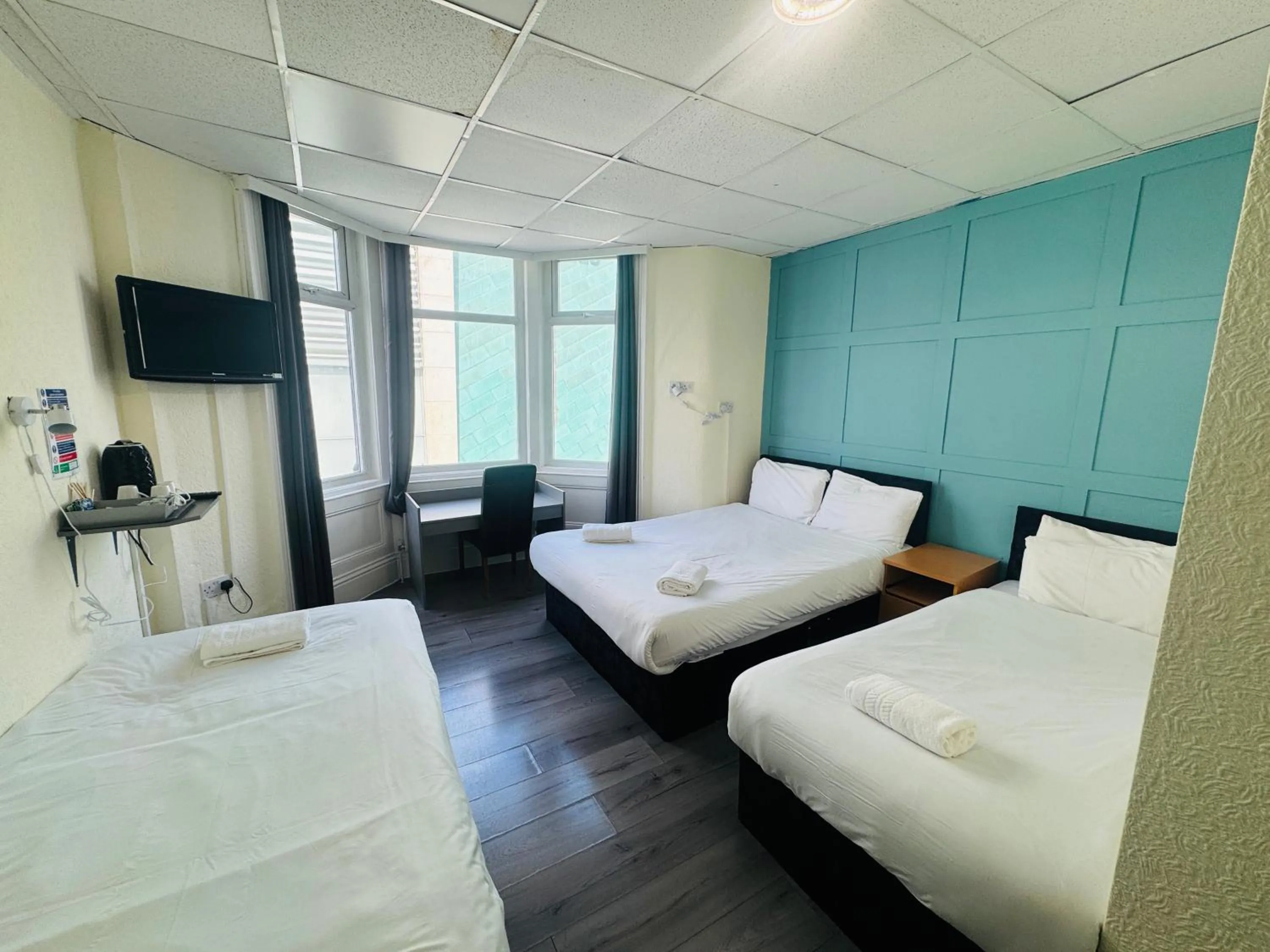 Bedroom, Bed in Calypso hotel Blackpool