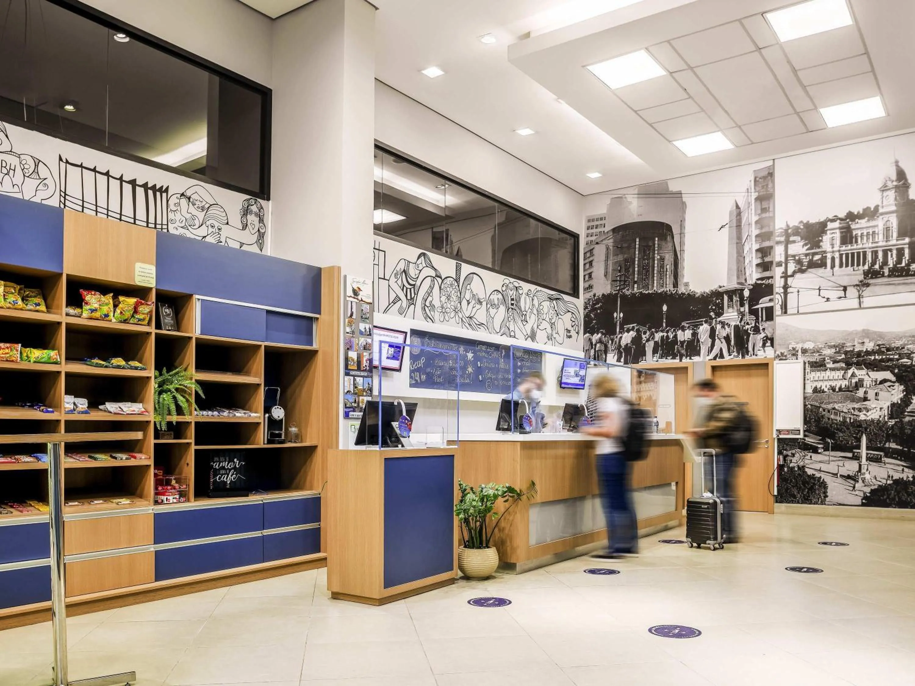 Lounge or bar in ibis budget BH Afonso Pena Savassi