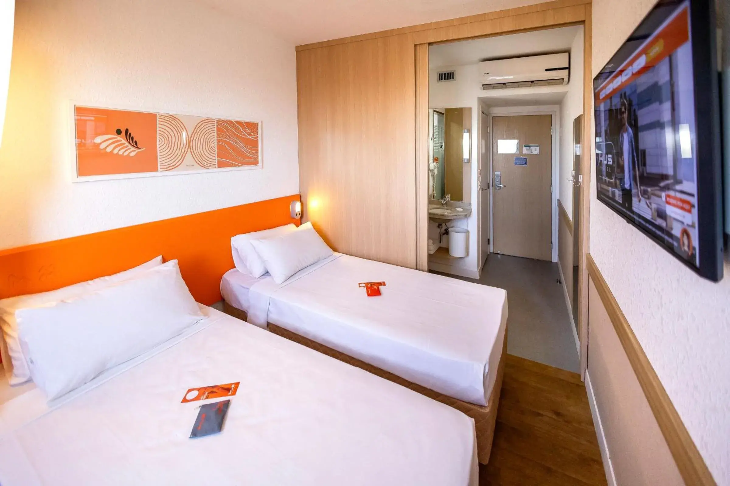 Economy Twin Room - single occupancy in HUS Hotel MARINGA Economy Twin Room - single occupancy in HUS Hotel MARINGA