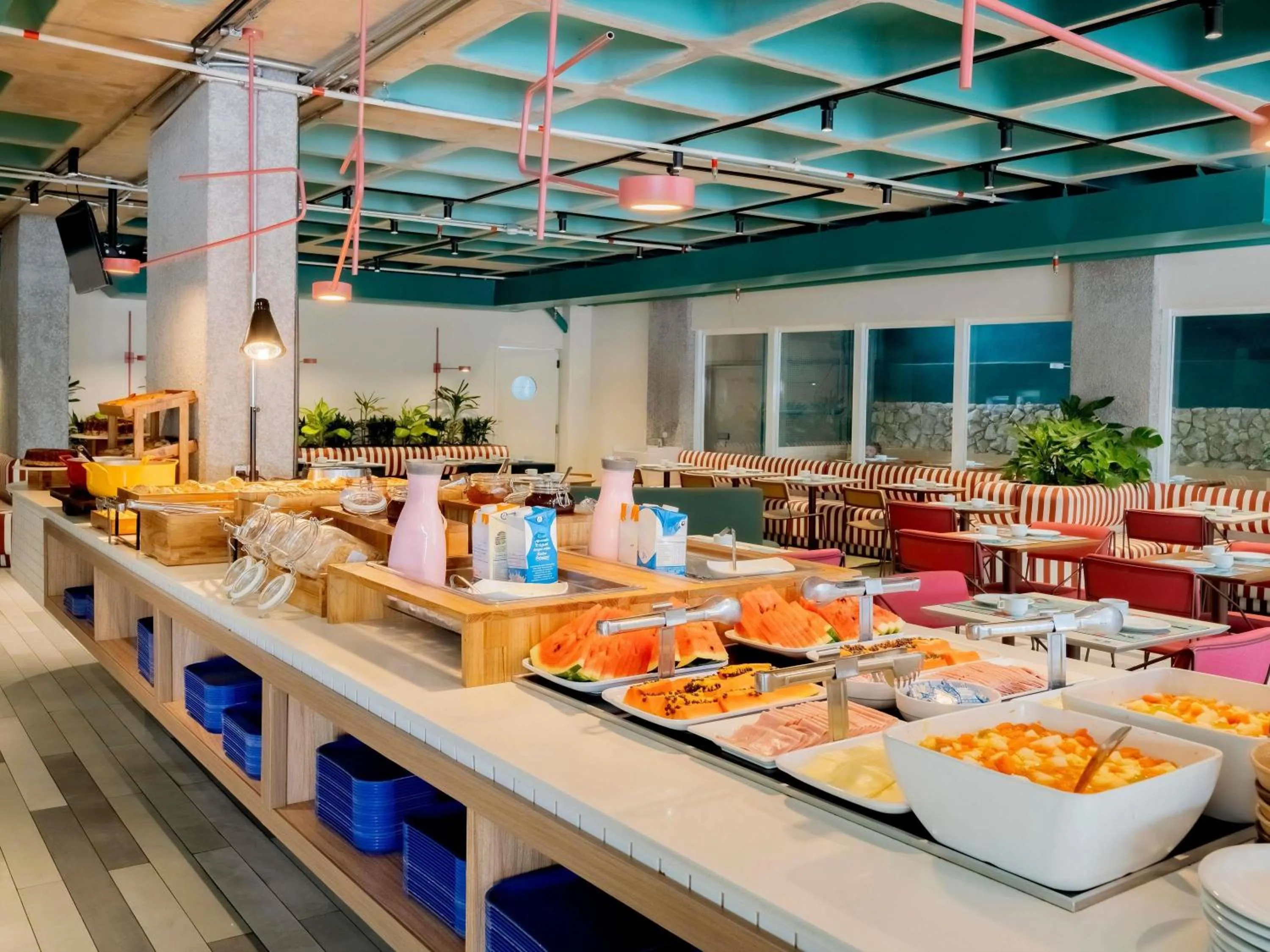 Restaurant/places to eat in ibis budget Sao Paulo Paulista