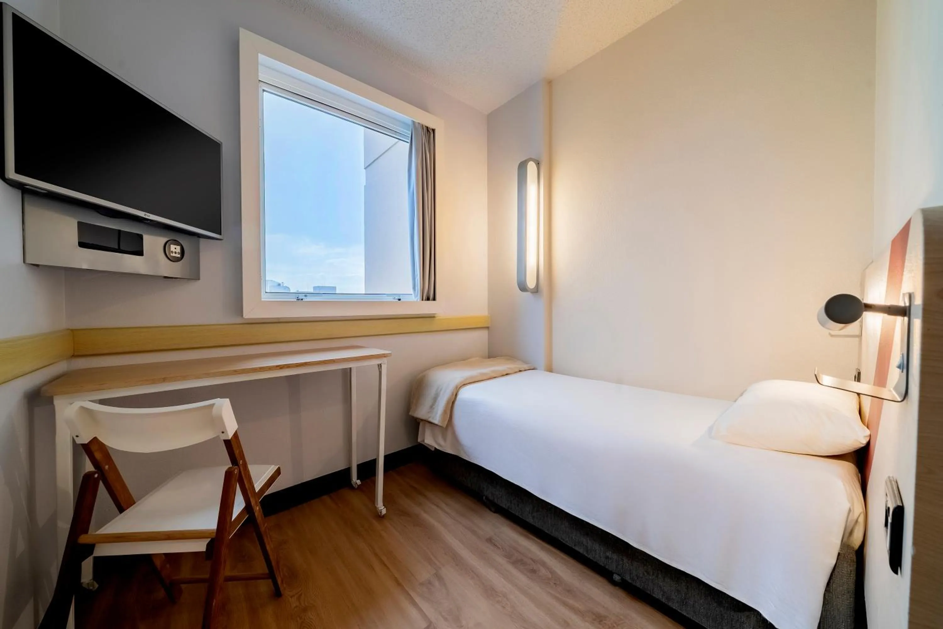 Bedroom, Bed in ibis budget Sao Paulo Paulista